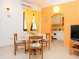 Dining room Mimice, Dining room in the apartment, air condition available and WiFi.