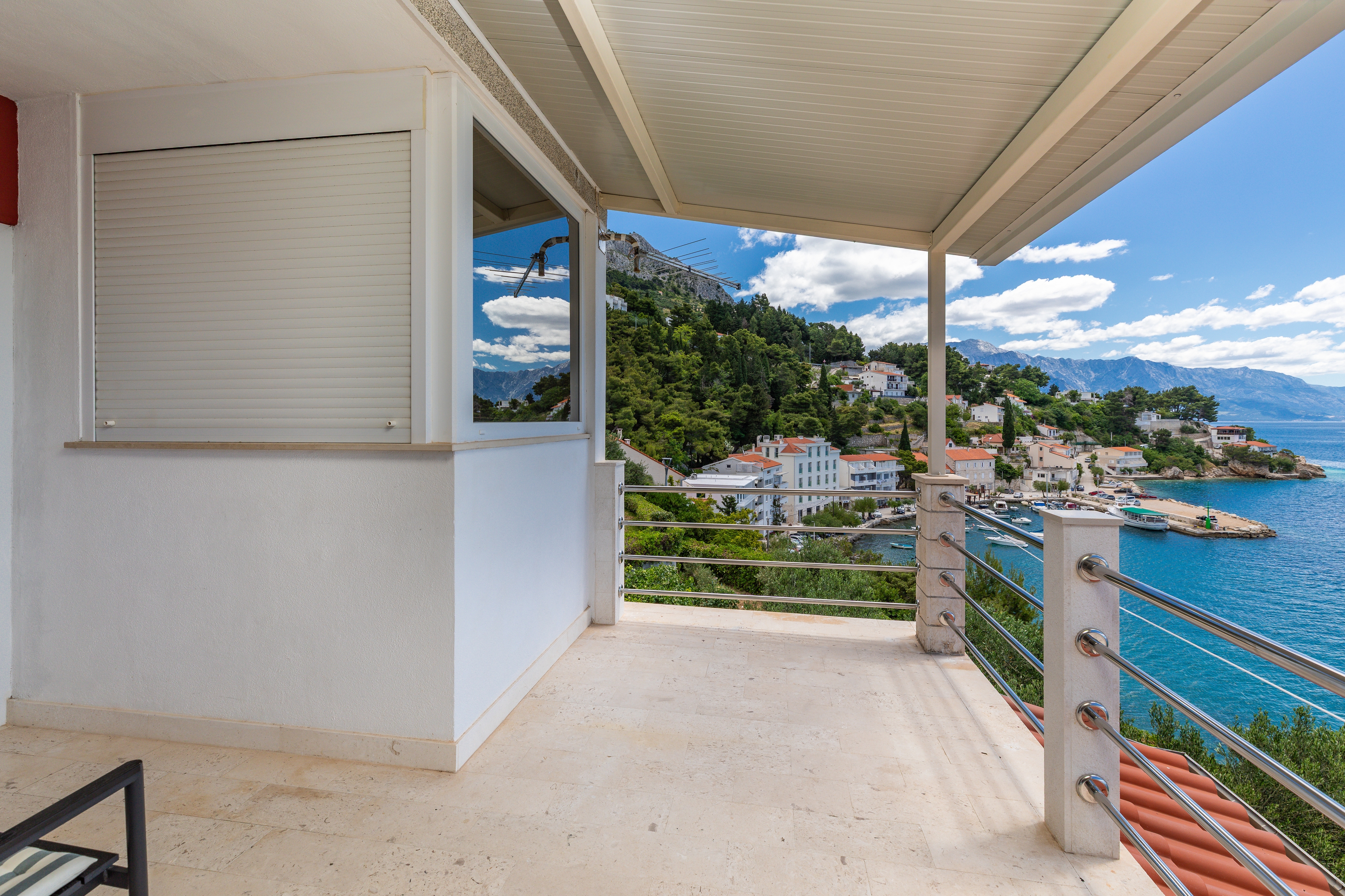 Studio flat near beach Mimice, Omiš (AS-18149-c) Studio flat near beach Mimice, Omiš (AS-18149-c)