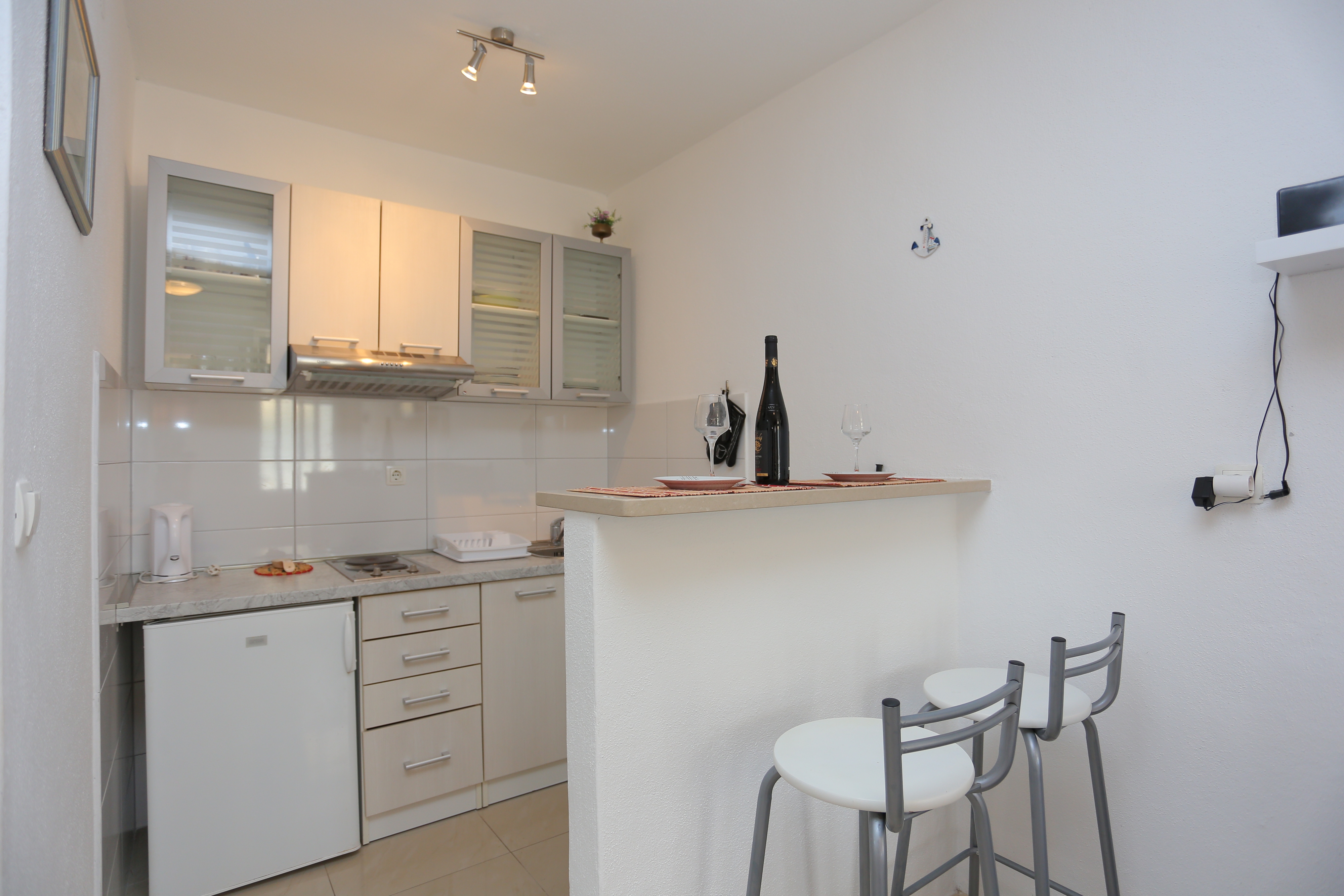 Studio flat near beach Mimice, Omiš (AS-18149-d) Studio flat near beach Mimice, Omiš (AS-18149-d)