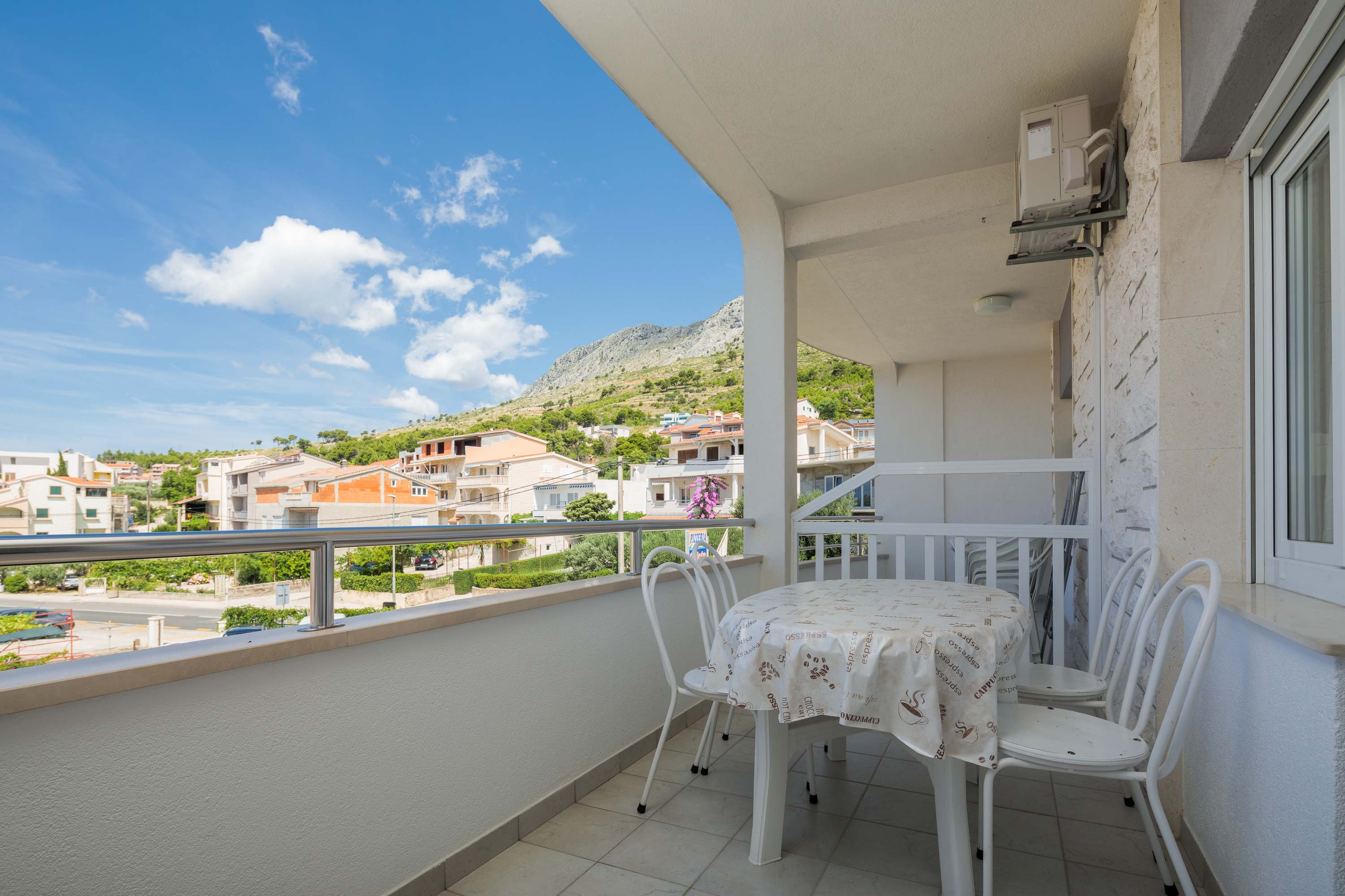 Two bedroom apartment with terrace and sea view Duće, Omiš  A-b