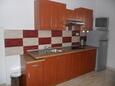 Rogoznica, Kitchen in the apartment, (pet friendly) and WiFi.