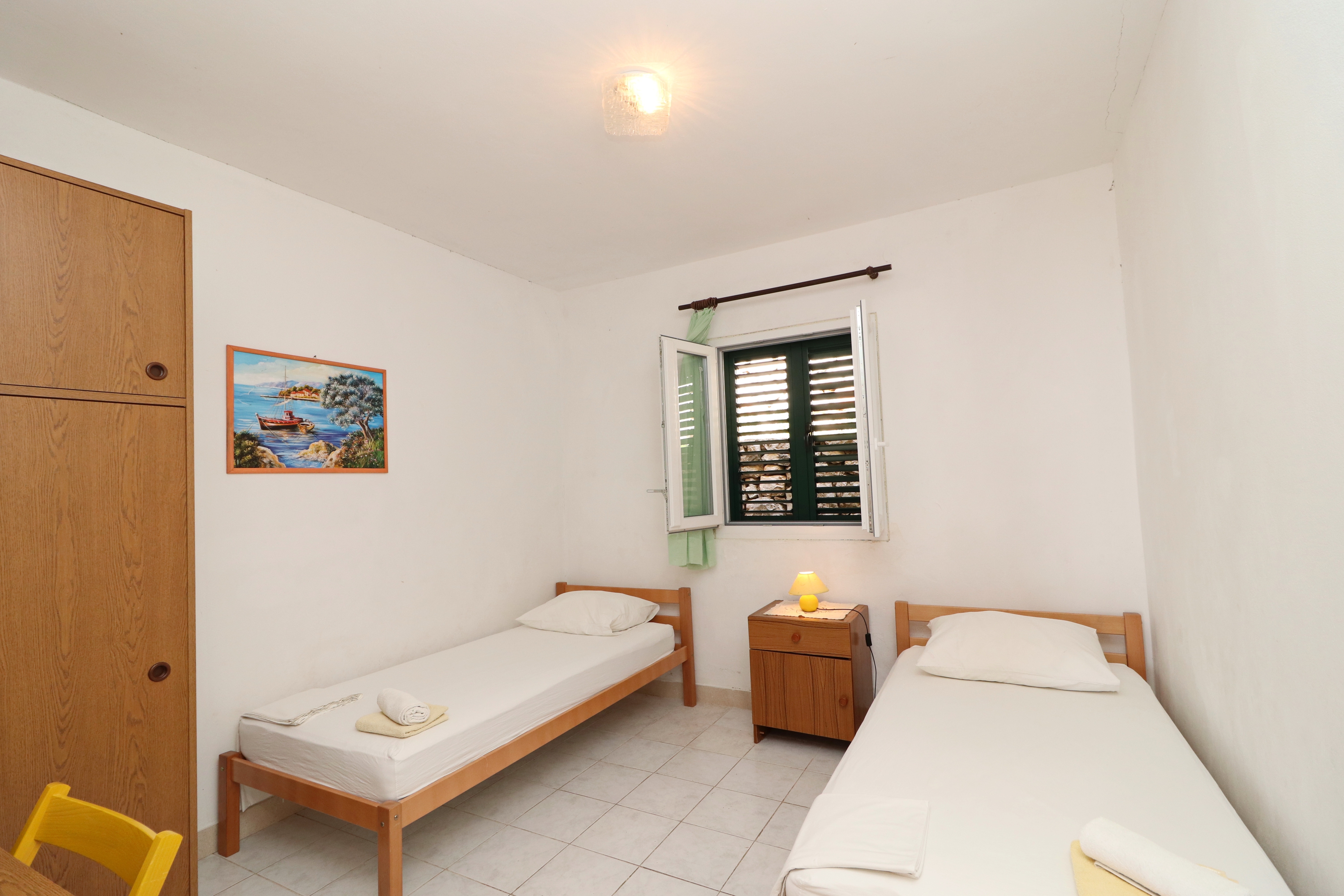 Three bedroom apartment with terrace and sea view Prižba, Korčula  A-a