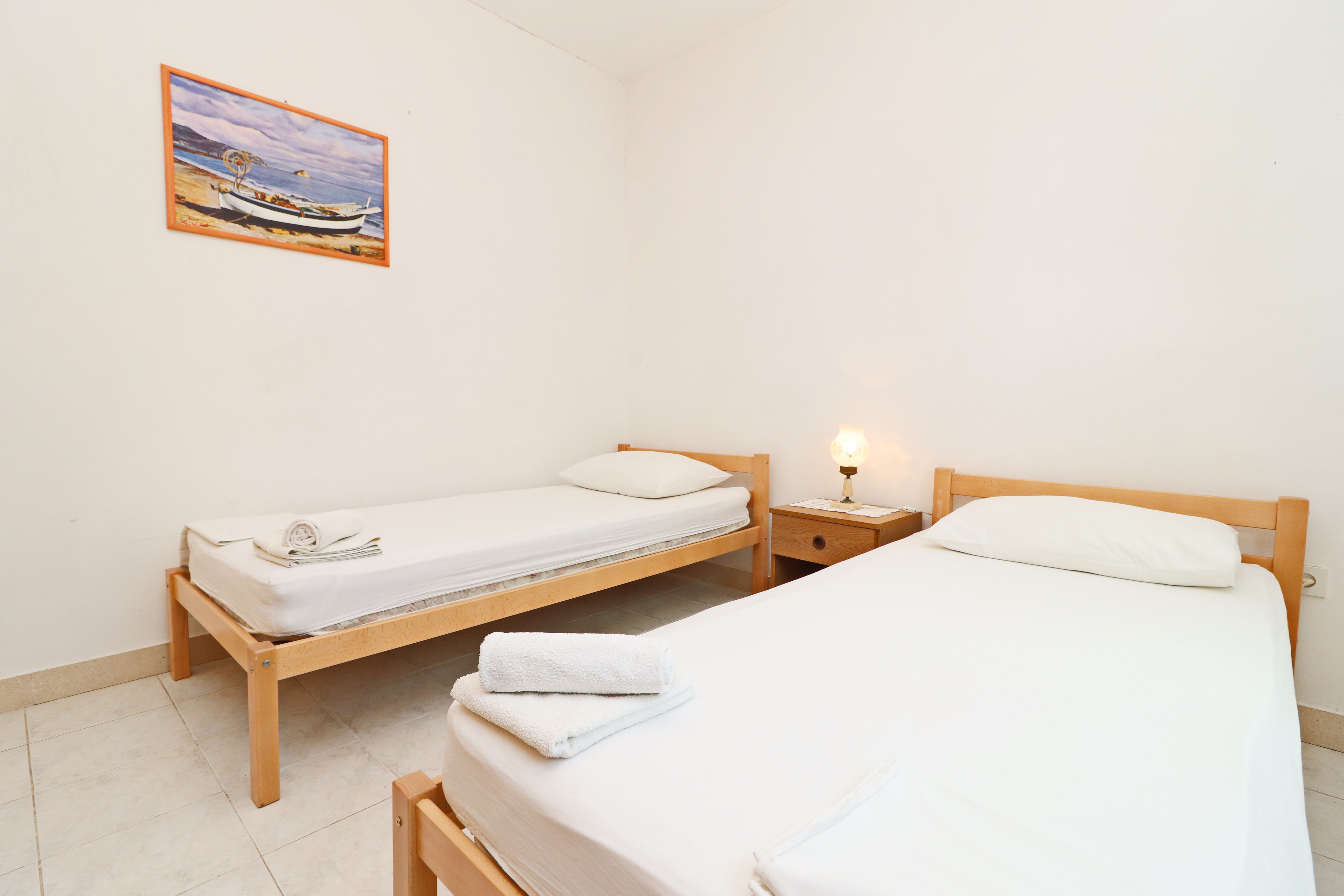 Three bedroom apartment with terrace and sea view Prižba, Korčula  A-a