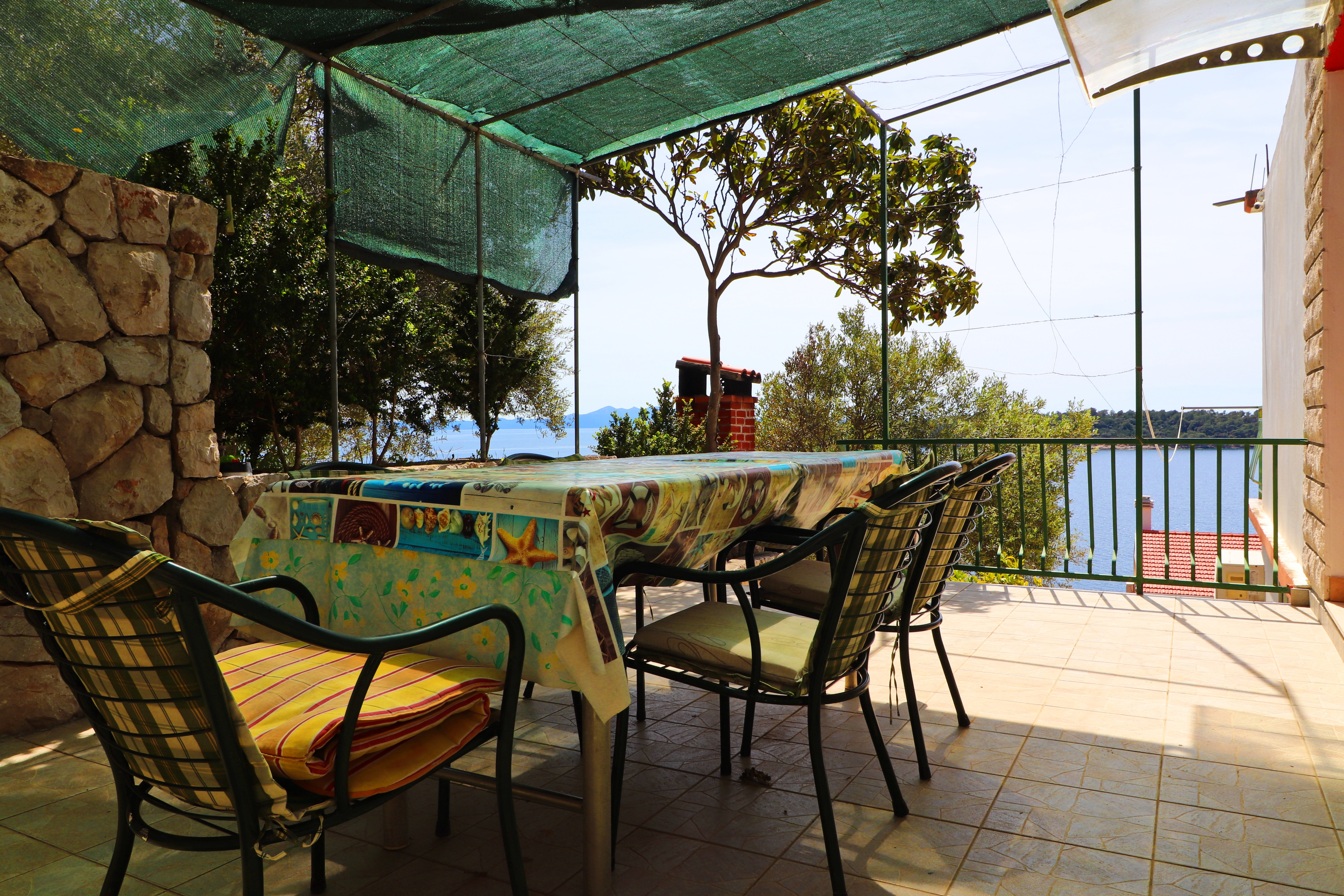 Three bedroom apartment with terrace and sea view Prižba, Korčula (A-18165-a)