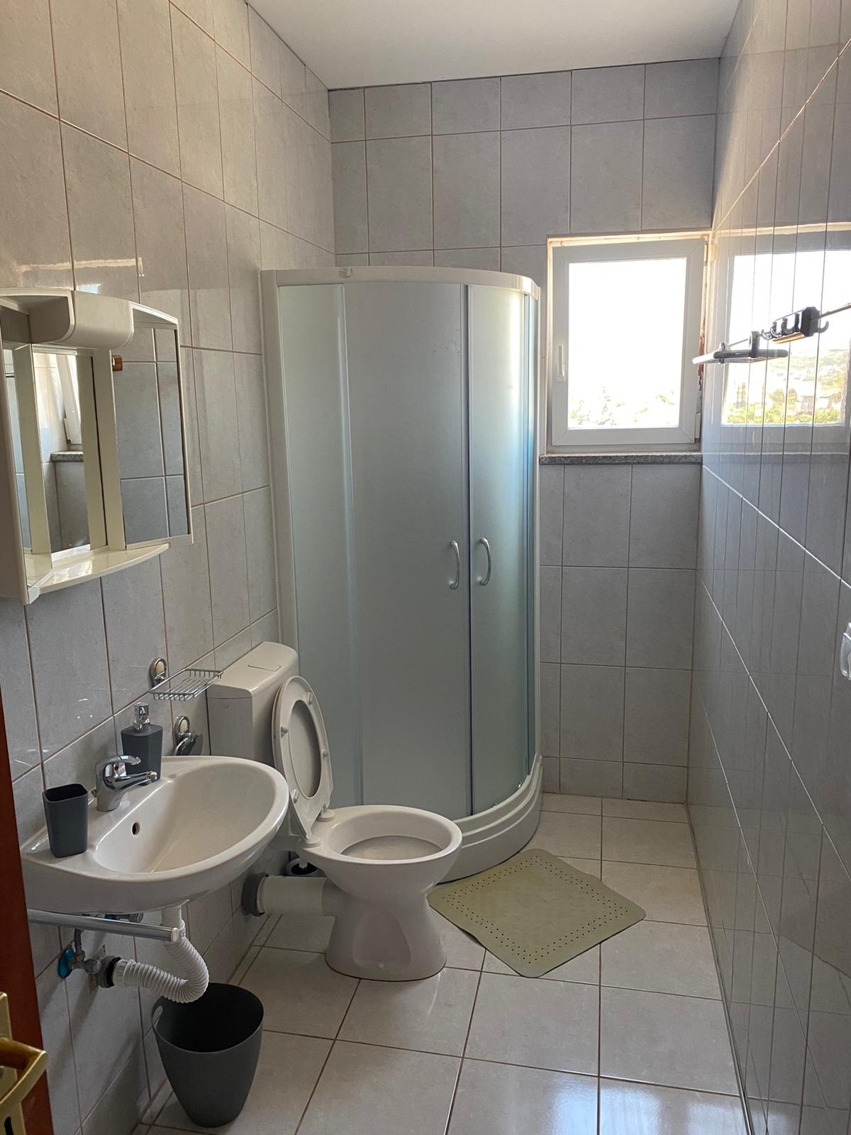 Three bedroom apartment near beach Sevid, Trogir  A-a
