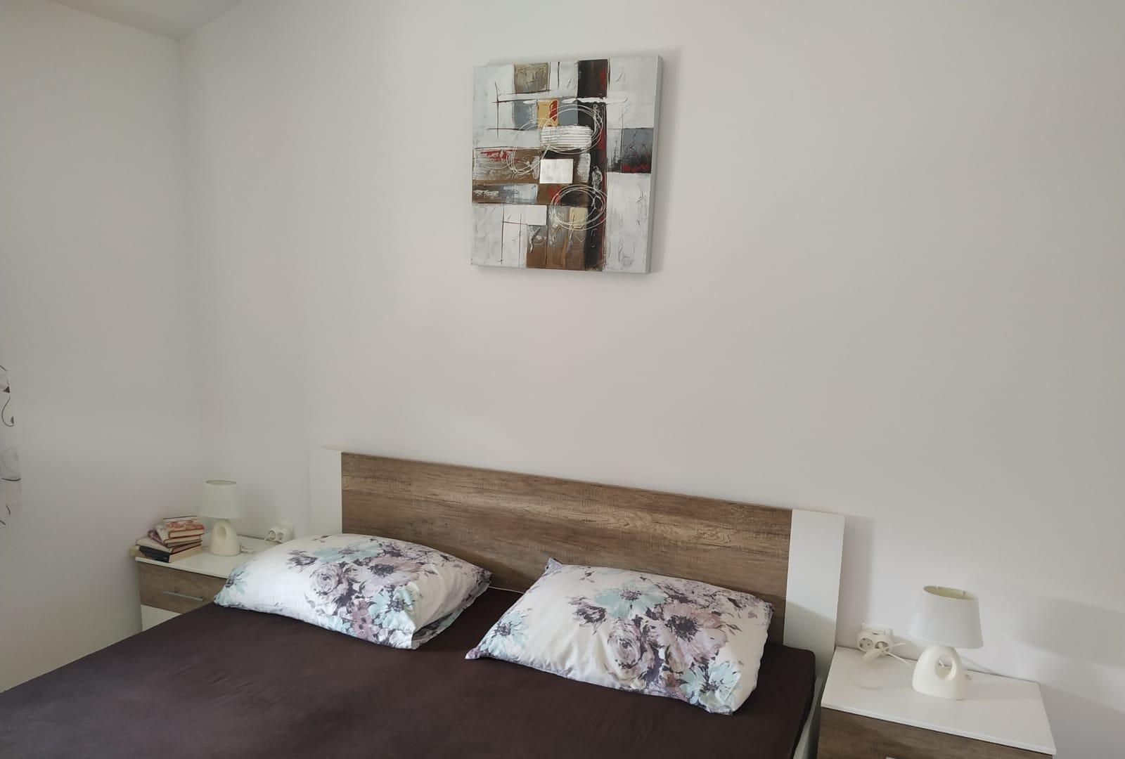 One bedroom apartment near beach Sevid, Trogir  A-c
