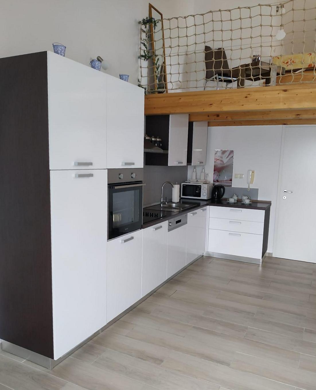 One bedroom apartment near beach Sevid, Trogir  A-c