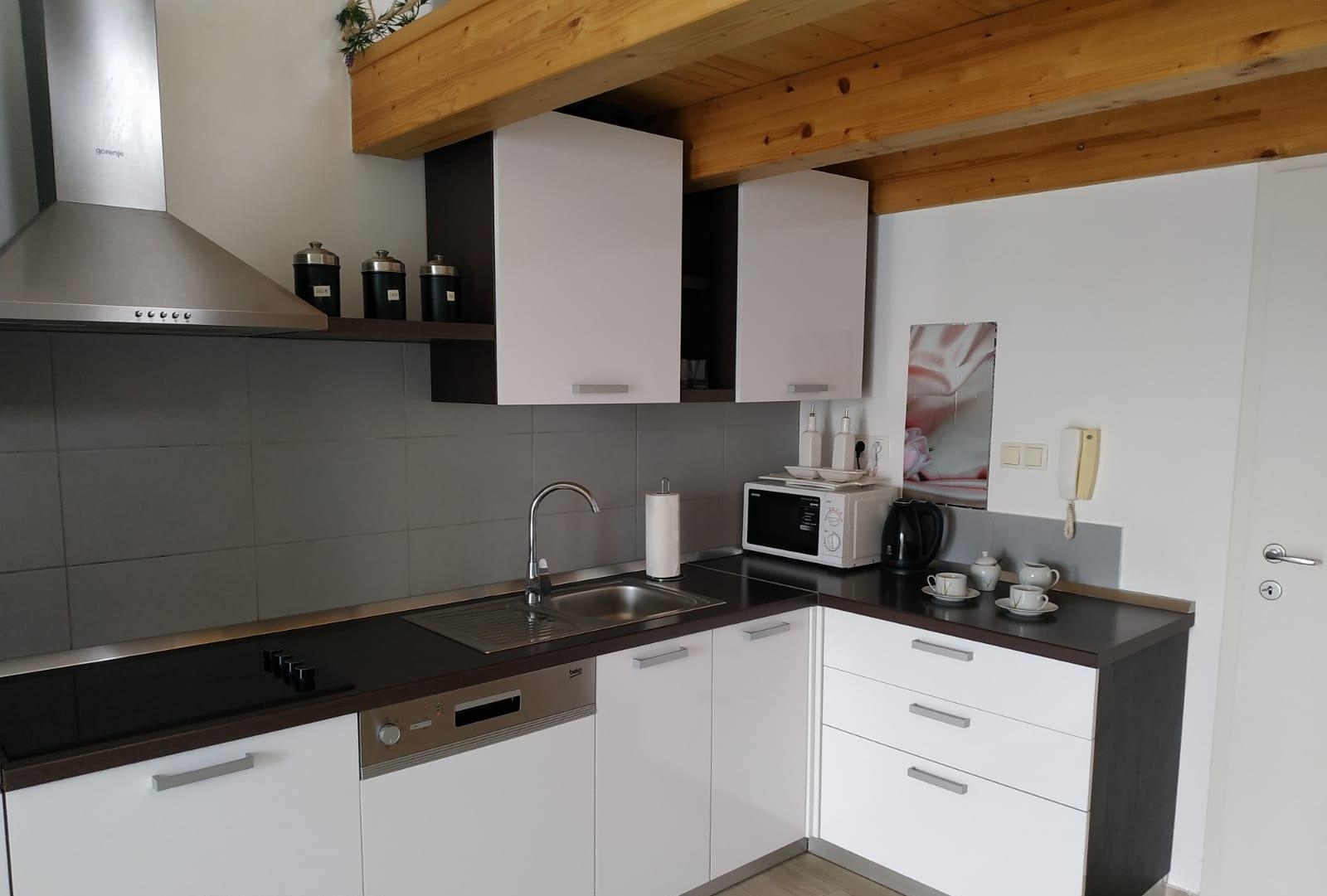 One bedroom apartment near beach Sevid, Trogir  A-c
