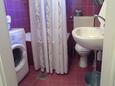 Ванная комната 1 Vodice, Ванная комната 1 в размещении типа apartment, WiFi.