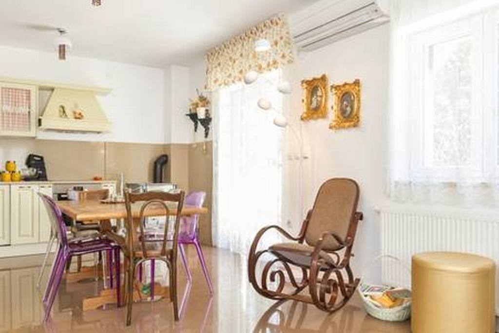 Four bedroom house with terrace Bisko, Zagora  K