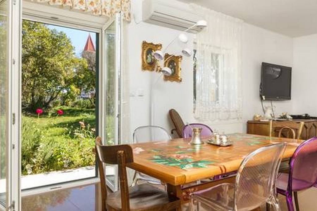 Four bedroom house with terrace Bisko, Zagora  K