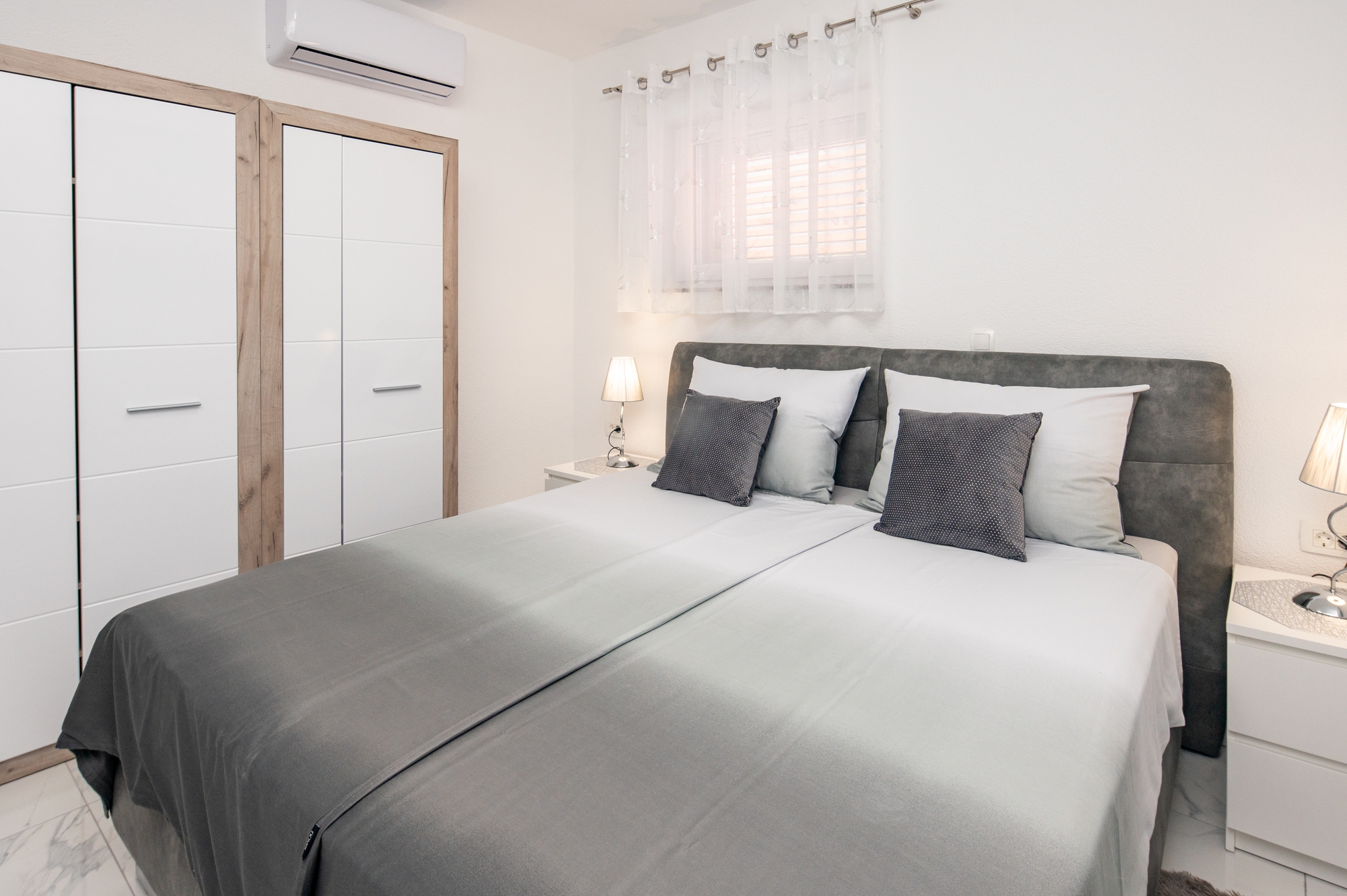 Comfortable and spacious house with terrace Turanj, Biograd  K