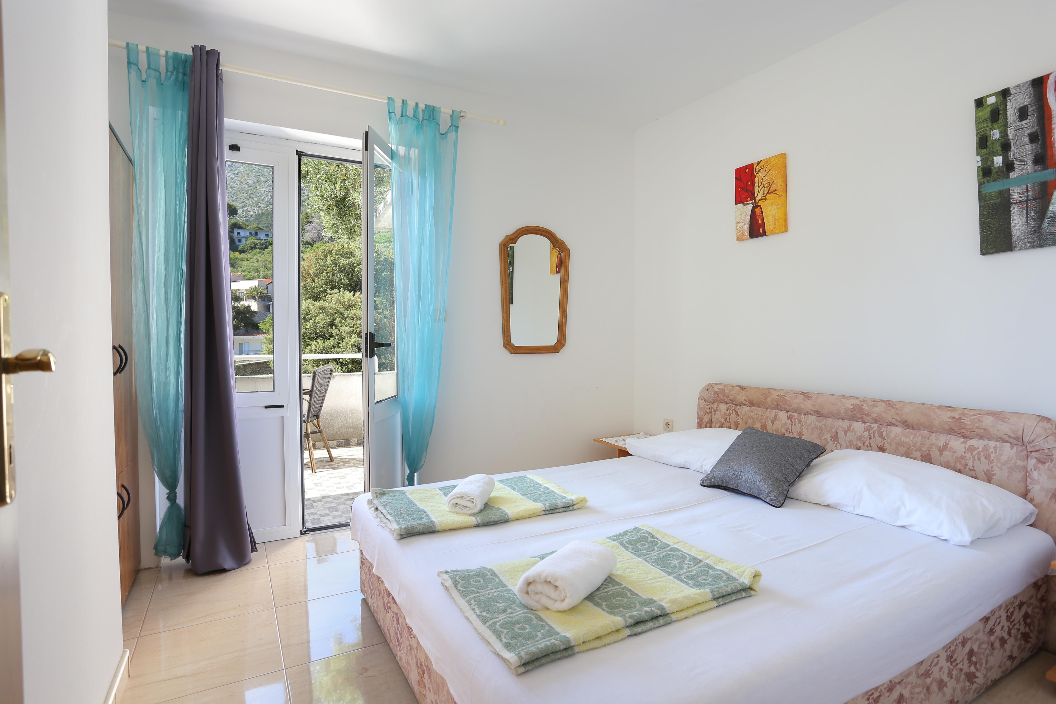 Two bedroom apartment with balcony and sea view Živogošće - Porat, Makarska (A-18218-c)