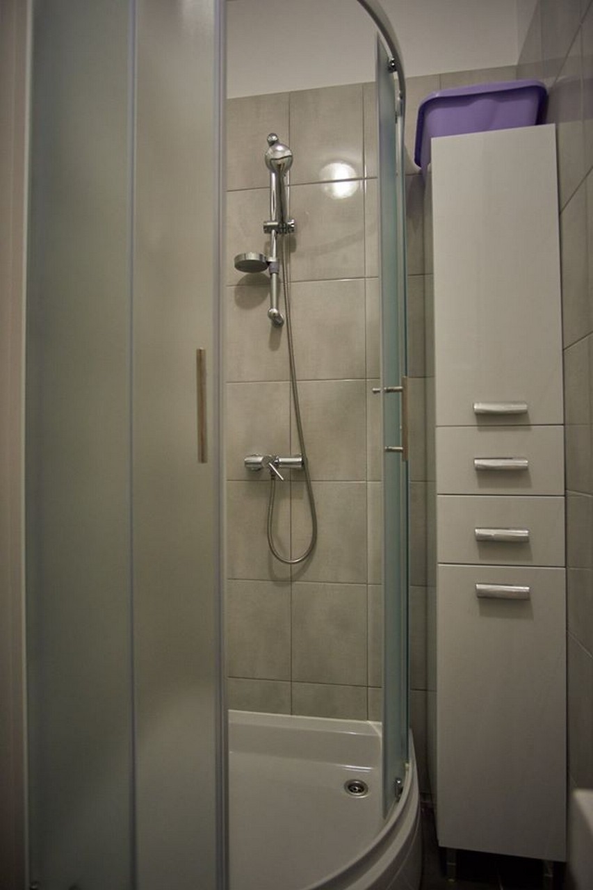One bedroom apartment with terrace Vinišće, Trogir  A-a