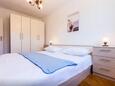 Bibinje, Ložnice 1 v ubytování typu apartment, domácí mazlíčci povoleni a WiFi.