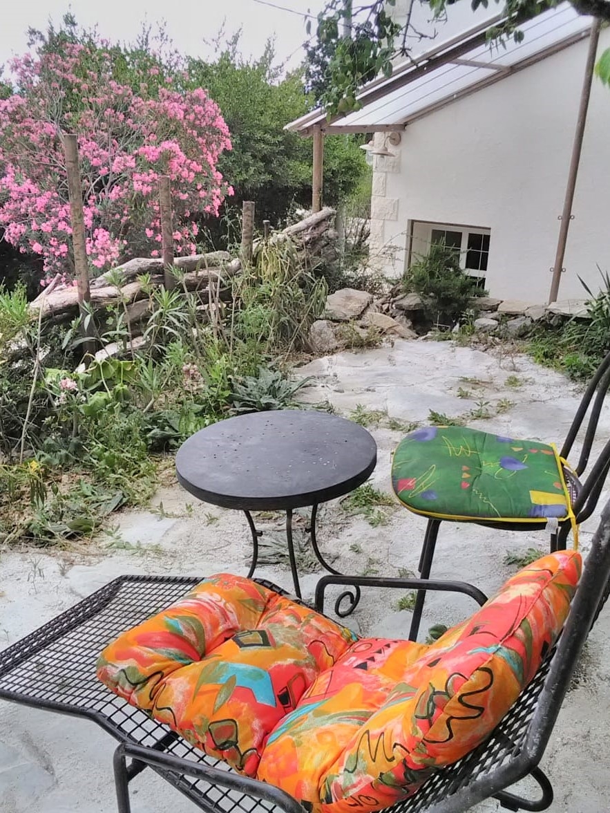 Two bedroom house with terrace and sea view Lokva Rogoznica, Omiš  K