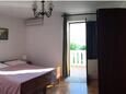 Ložnice Kustići, Ložnice v ubytování typu apartment, s klimatizací a WiFi.