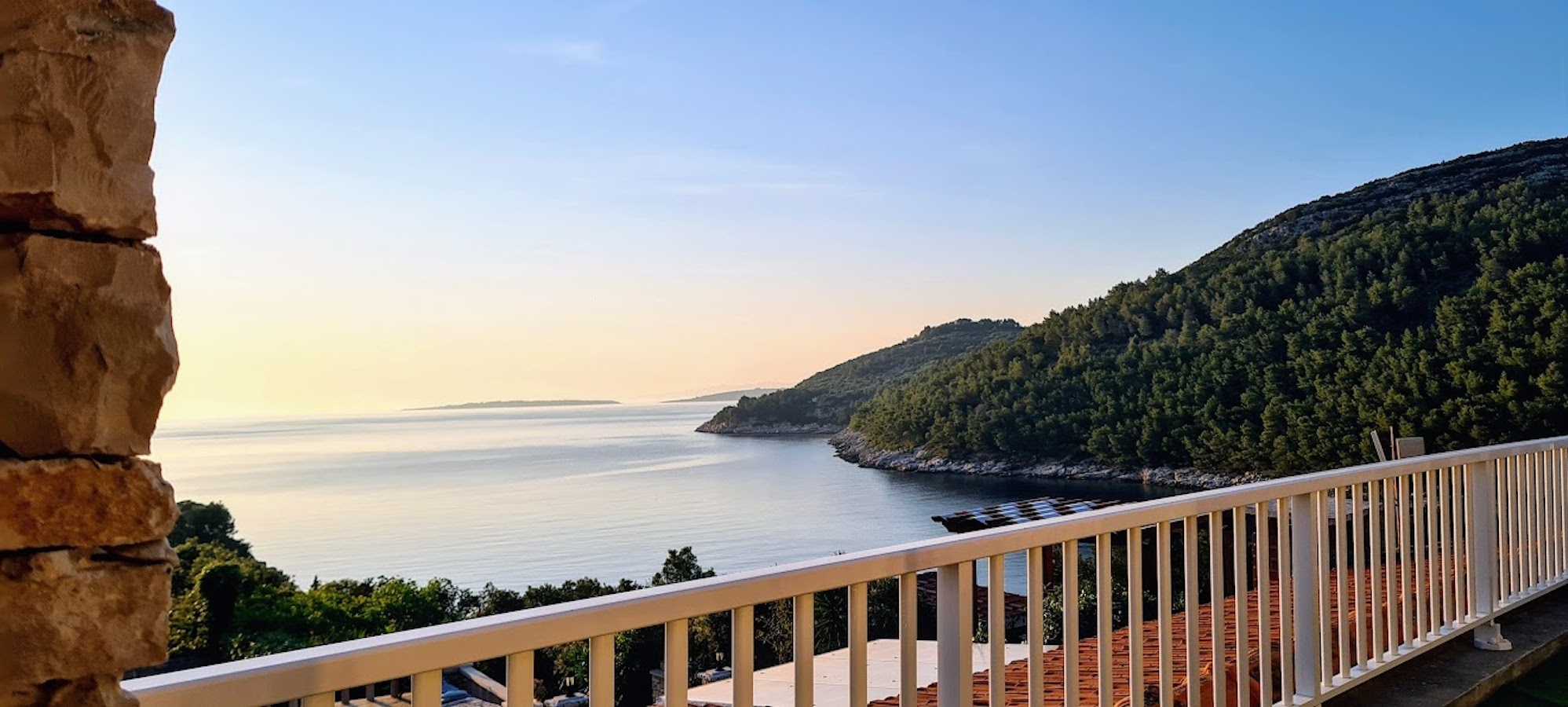 Two bedroom apartment with terrace and sea view Cove Poplat, Korčula  A-d