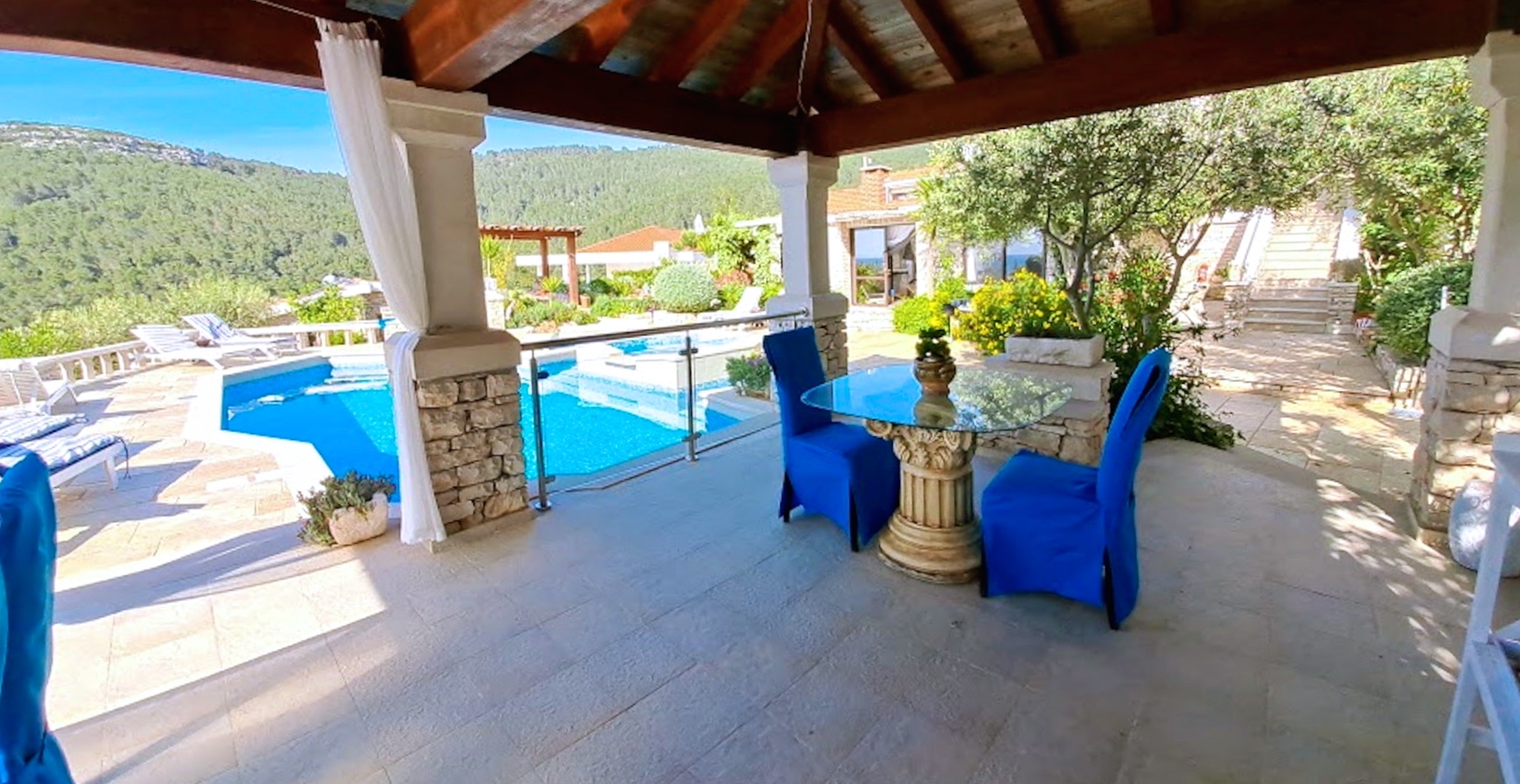 Two bedroom apartment with terrace and sea view Cove Poplat, Korčula  A-d