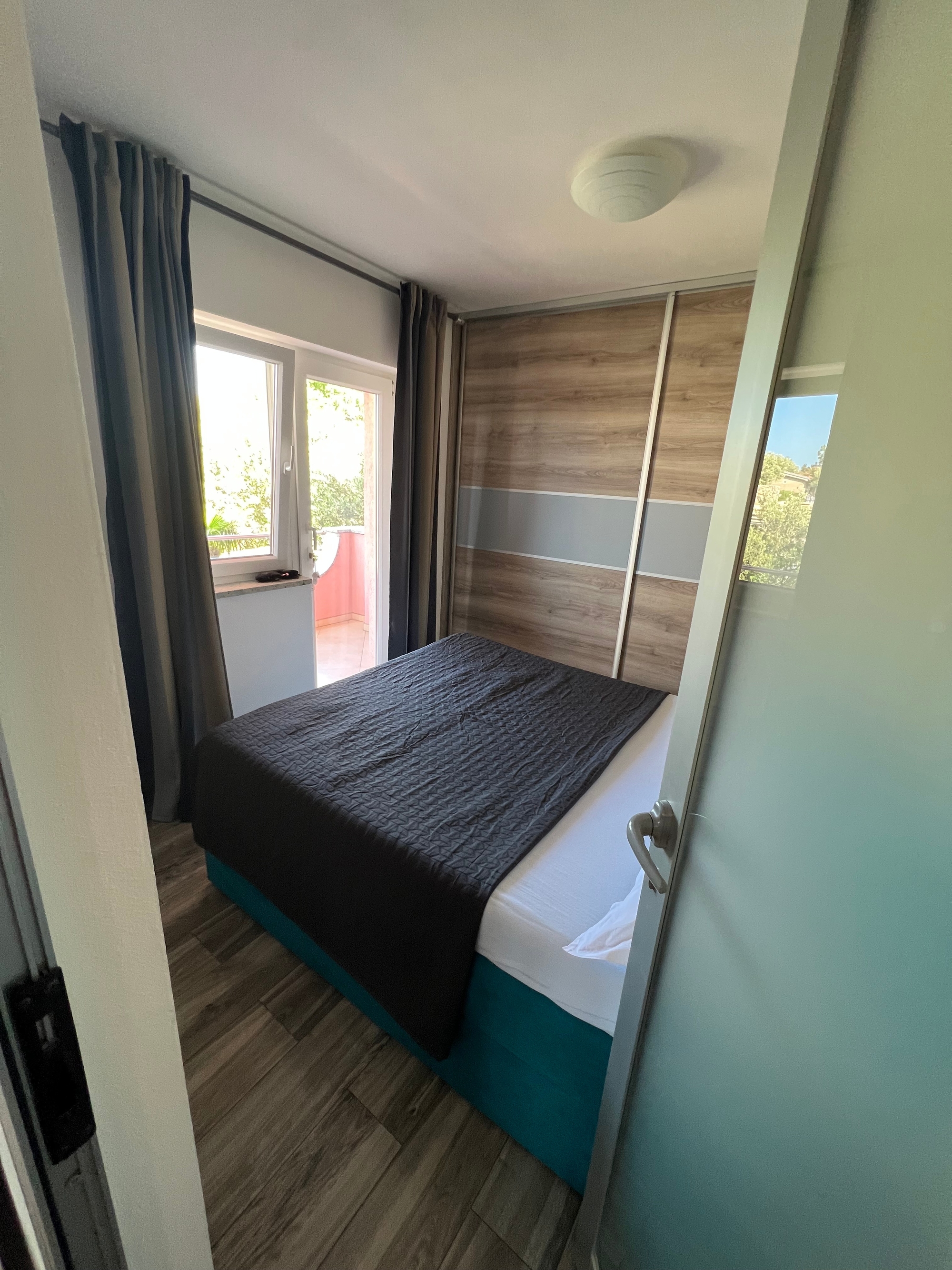 Three bedroom apartment with terrace and sea view Klenovica, Novi Vinodolski  A-a