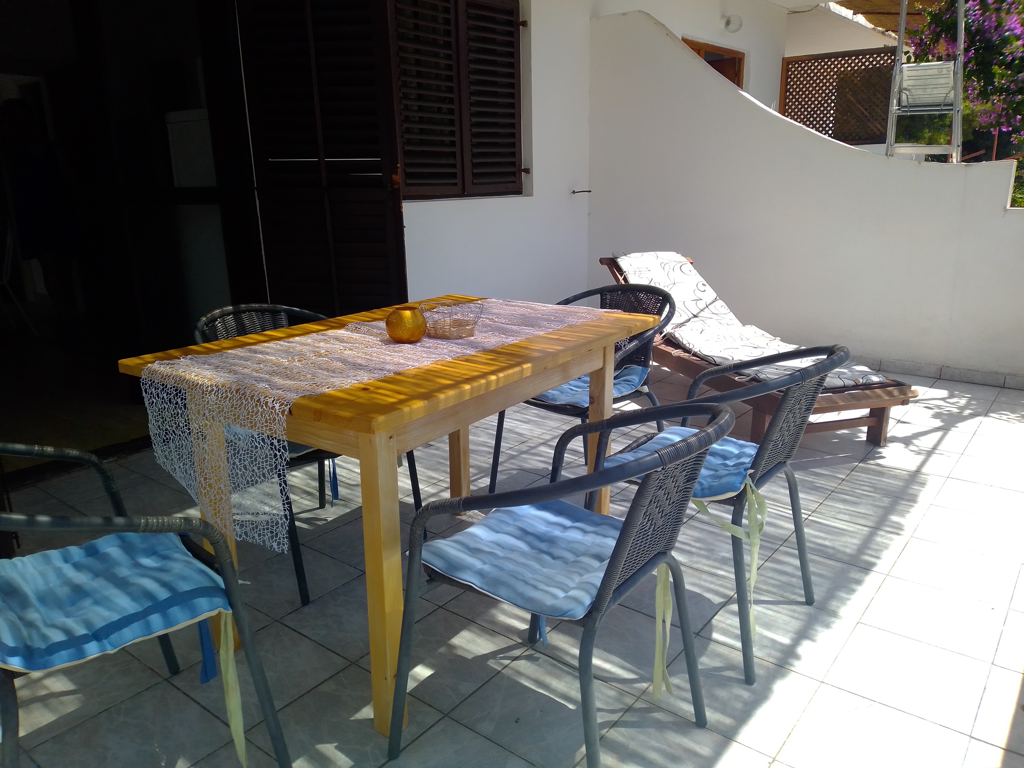 Two bedroom apartment with terrace Ivan Dolac, Hvar  A-b
