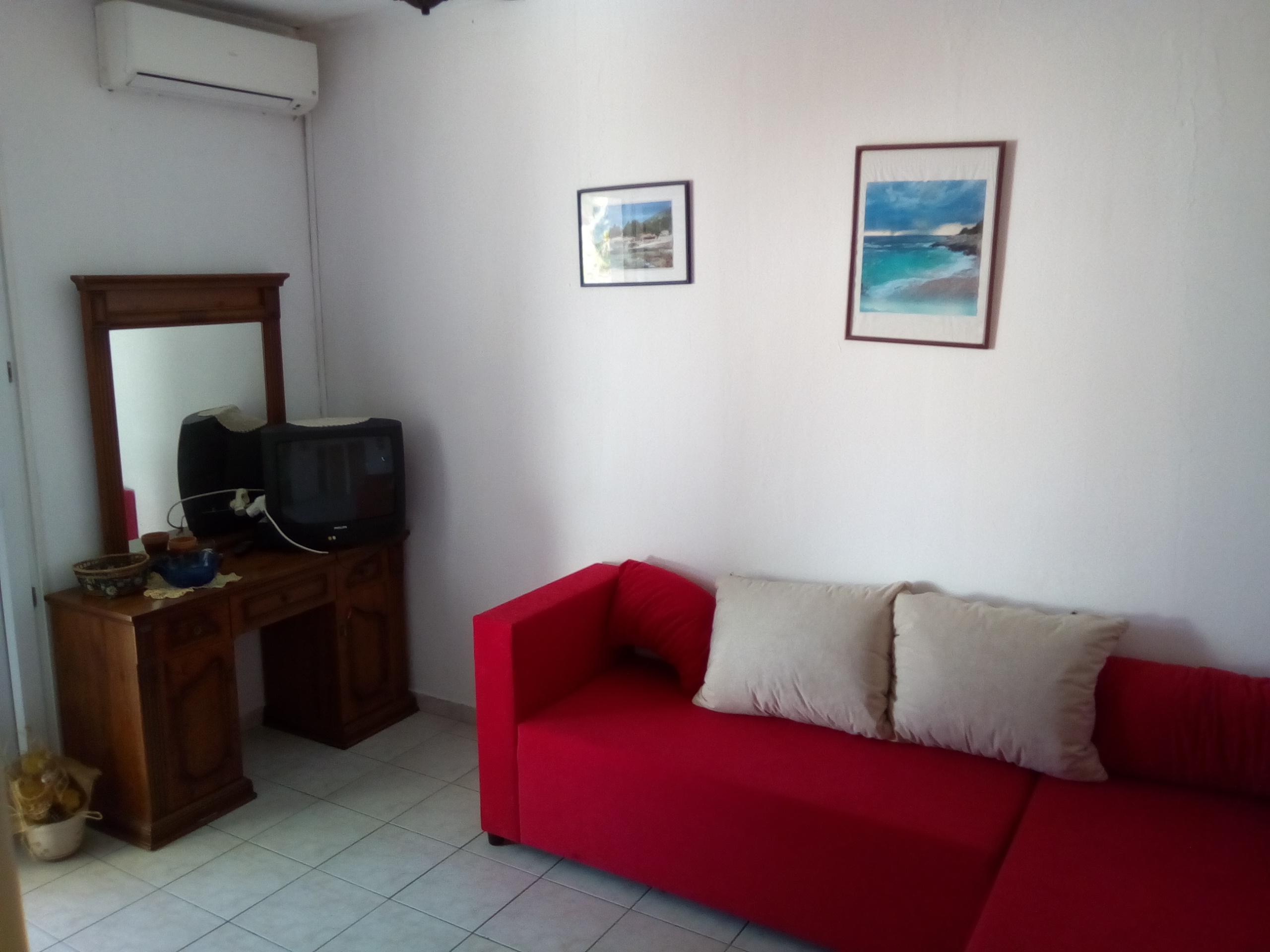 Two bedroom apartment with terrace Ivan Dolac, Hvar (A-18269-d)