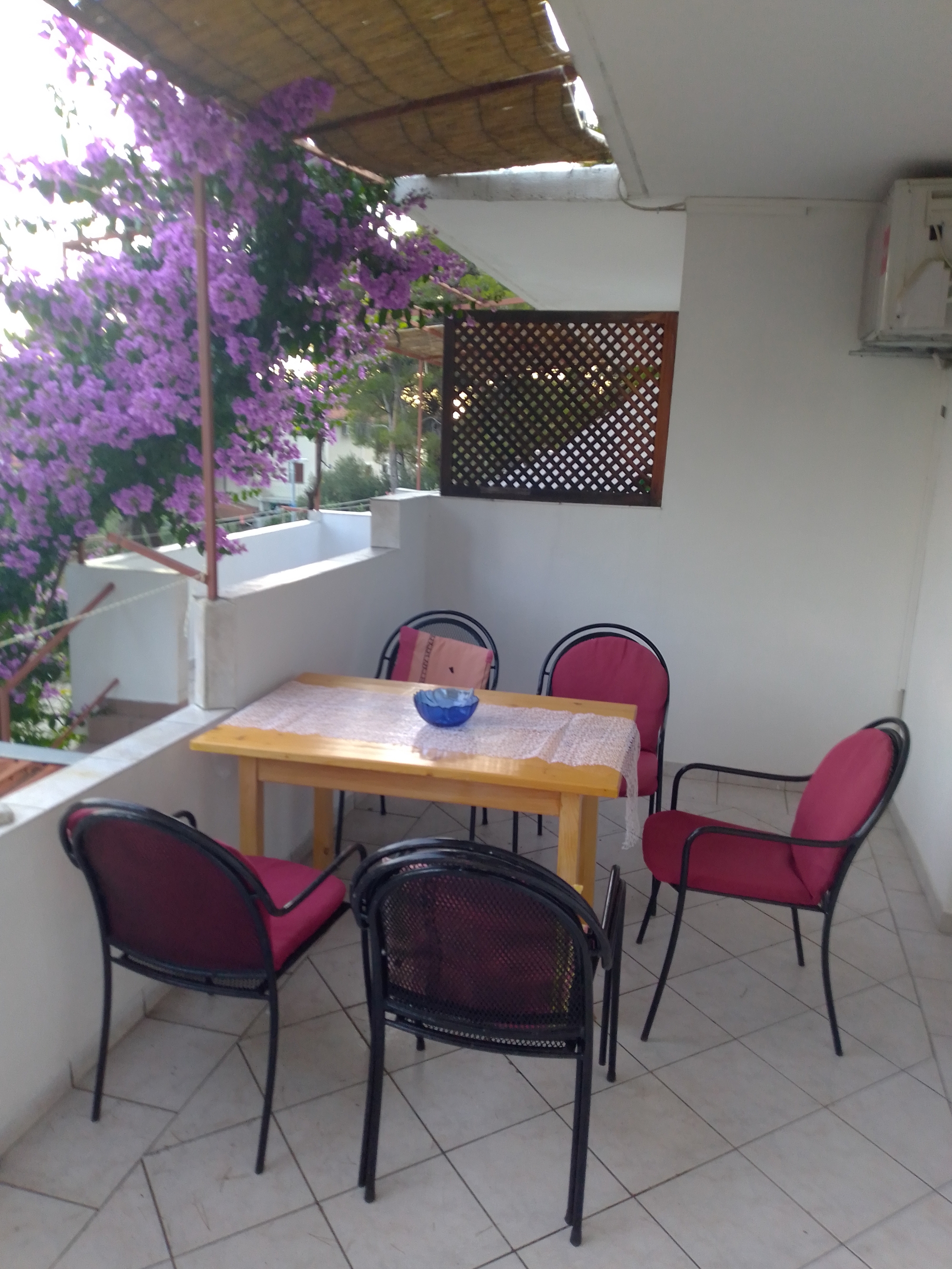 Two bedroom apartment with terrace Ivan Dolac, Hvar  A-d
