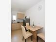 Dining room Mandre, Dining room in the apartment, air condition available and WiFi.