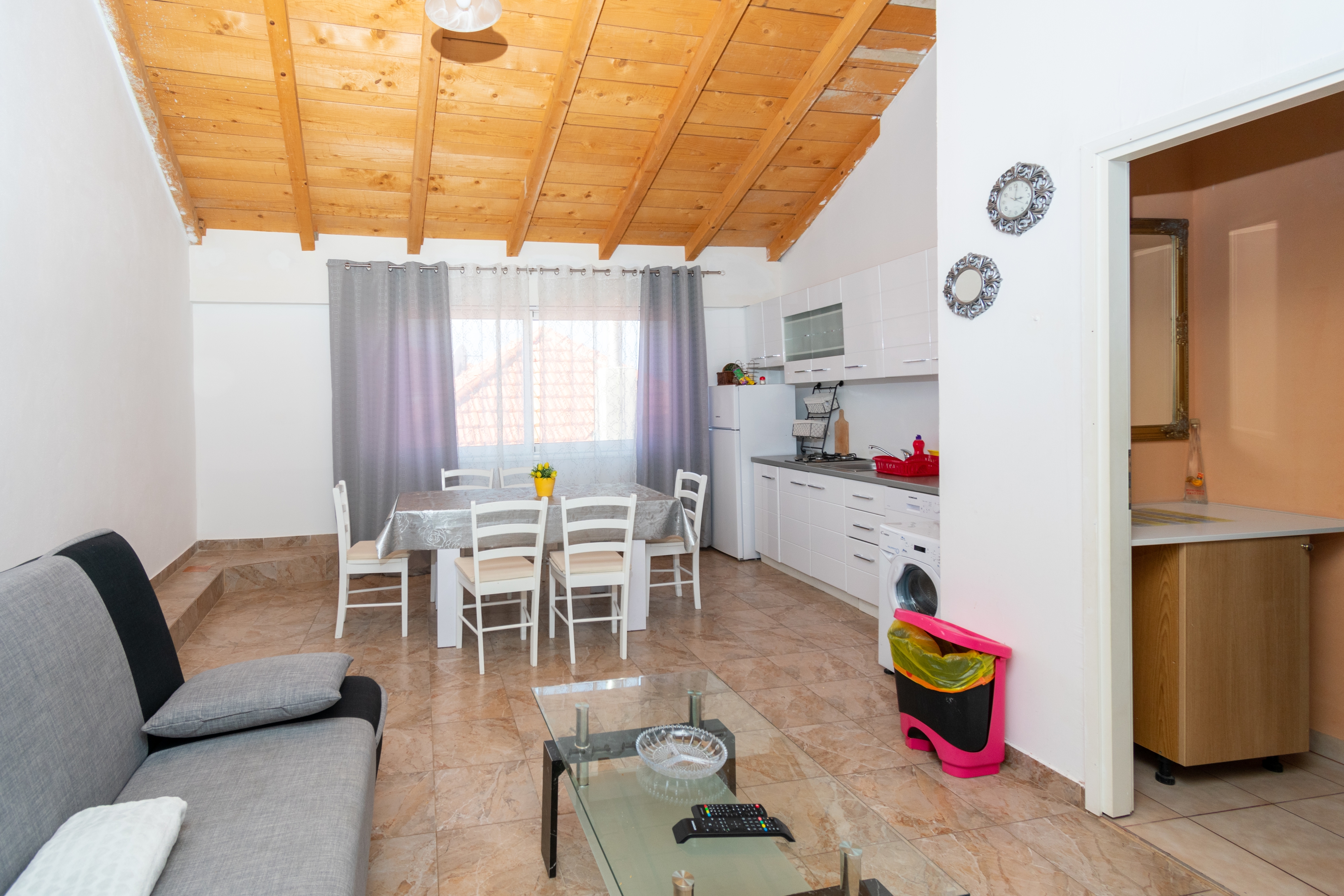 Two bedroom apartment with balcony and sea view Bibinje, Zadar  A-a