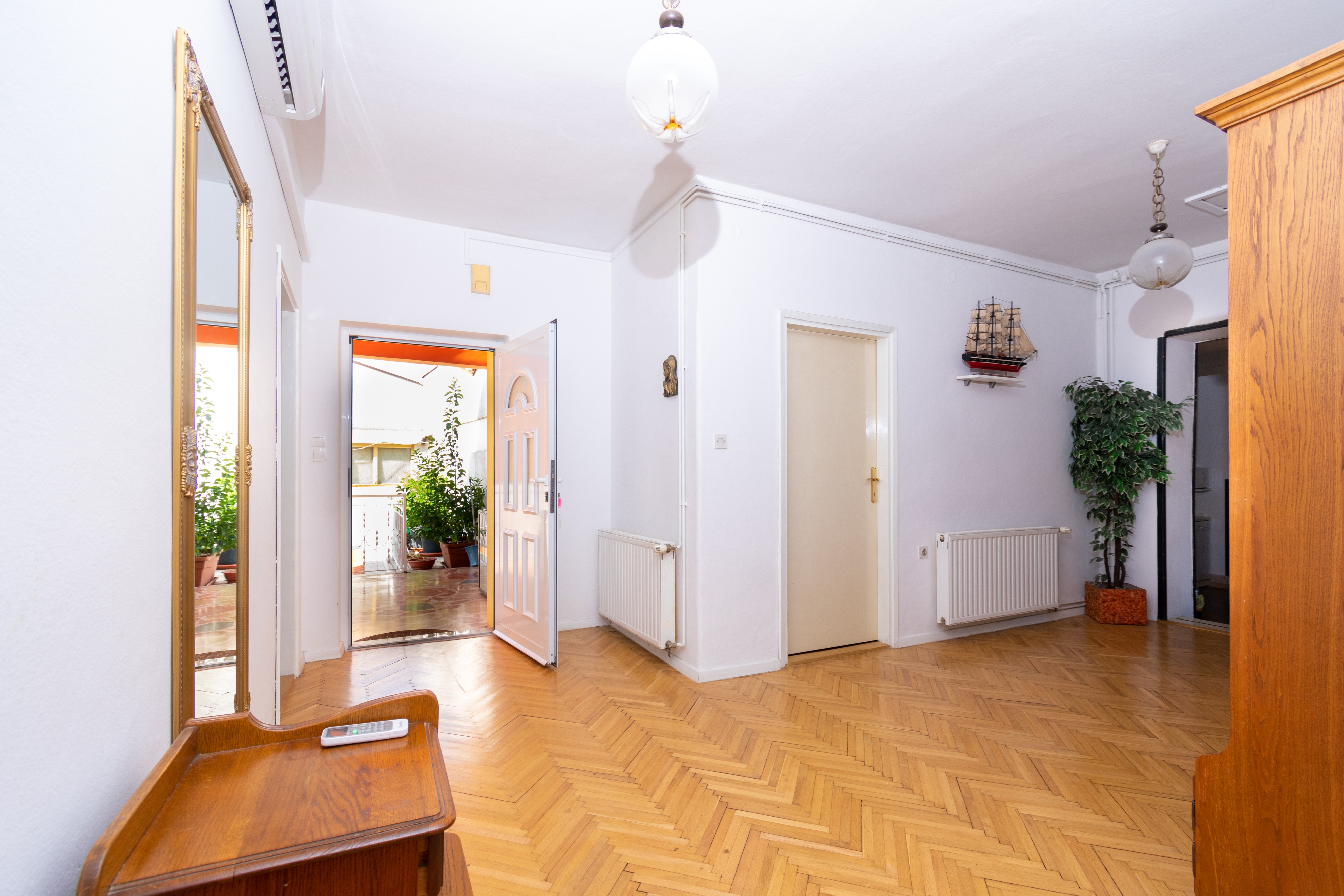 Four bedroom apartment with terrace Bibinje, Zadar  A-b