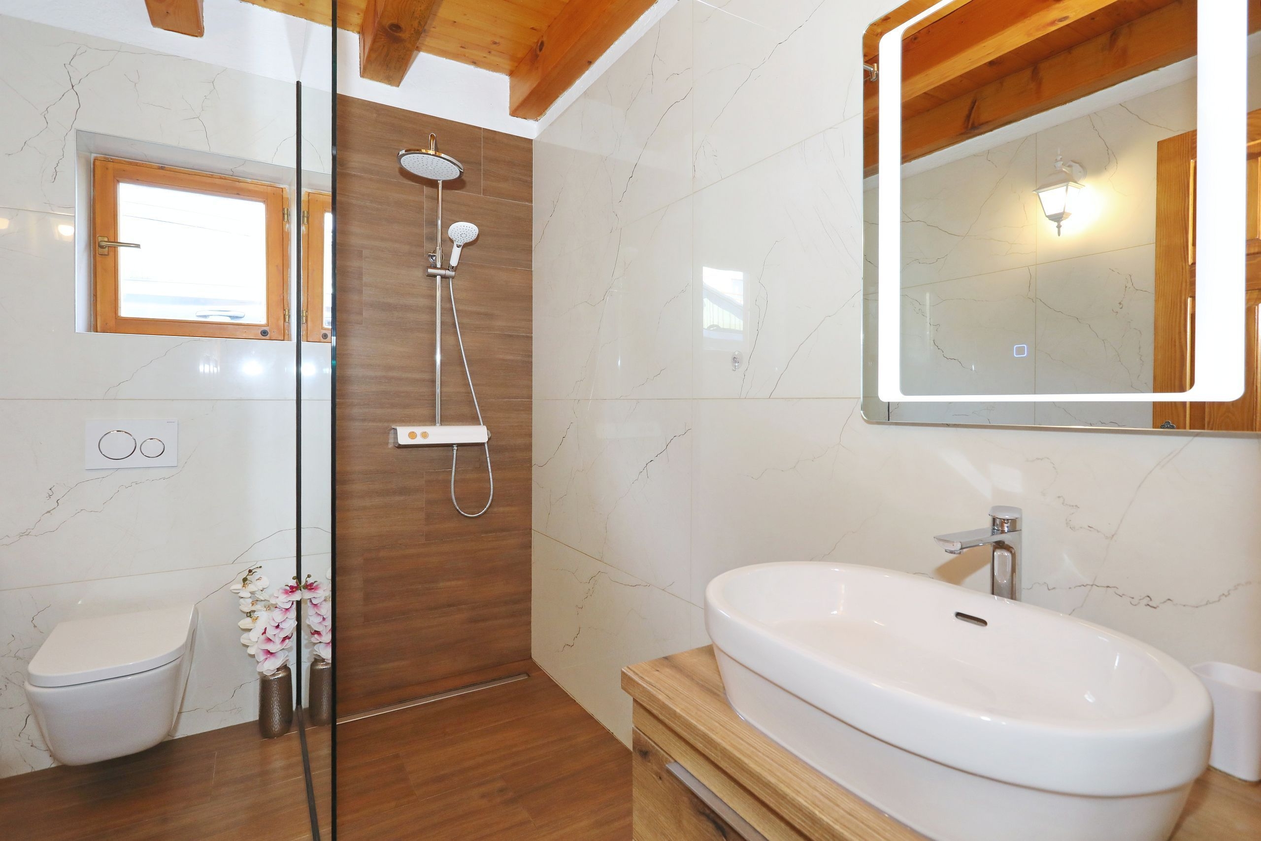Two bedroom house with terrace Sukošan, Zadar  K