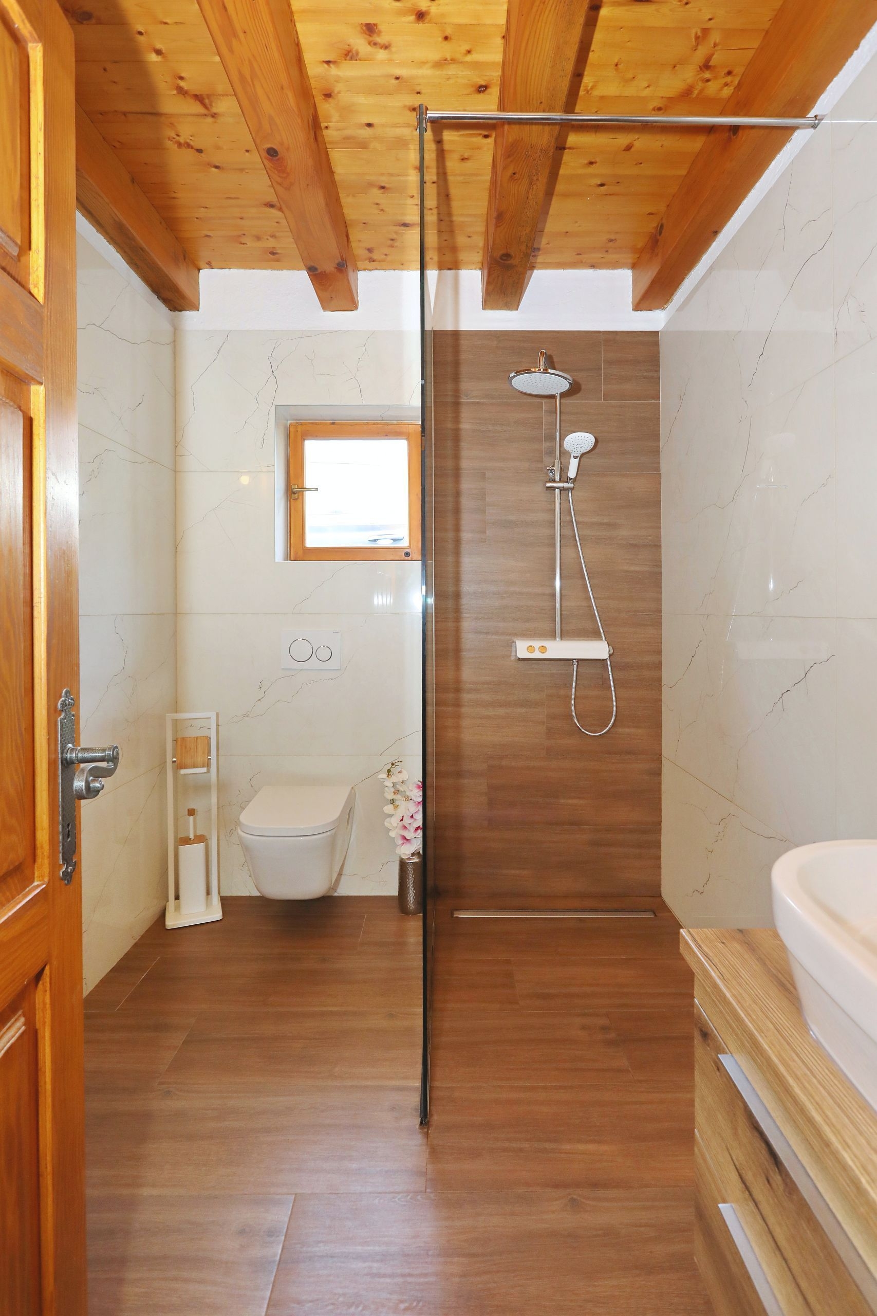 Two bedroom house with terrace Sukošan, Zadar  K
