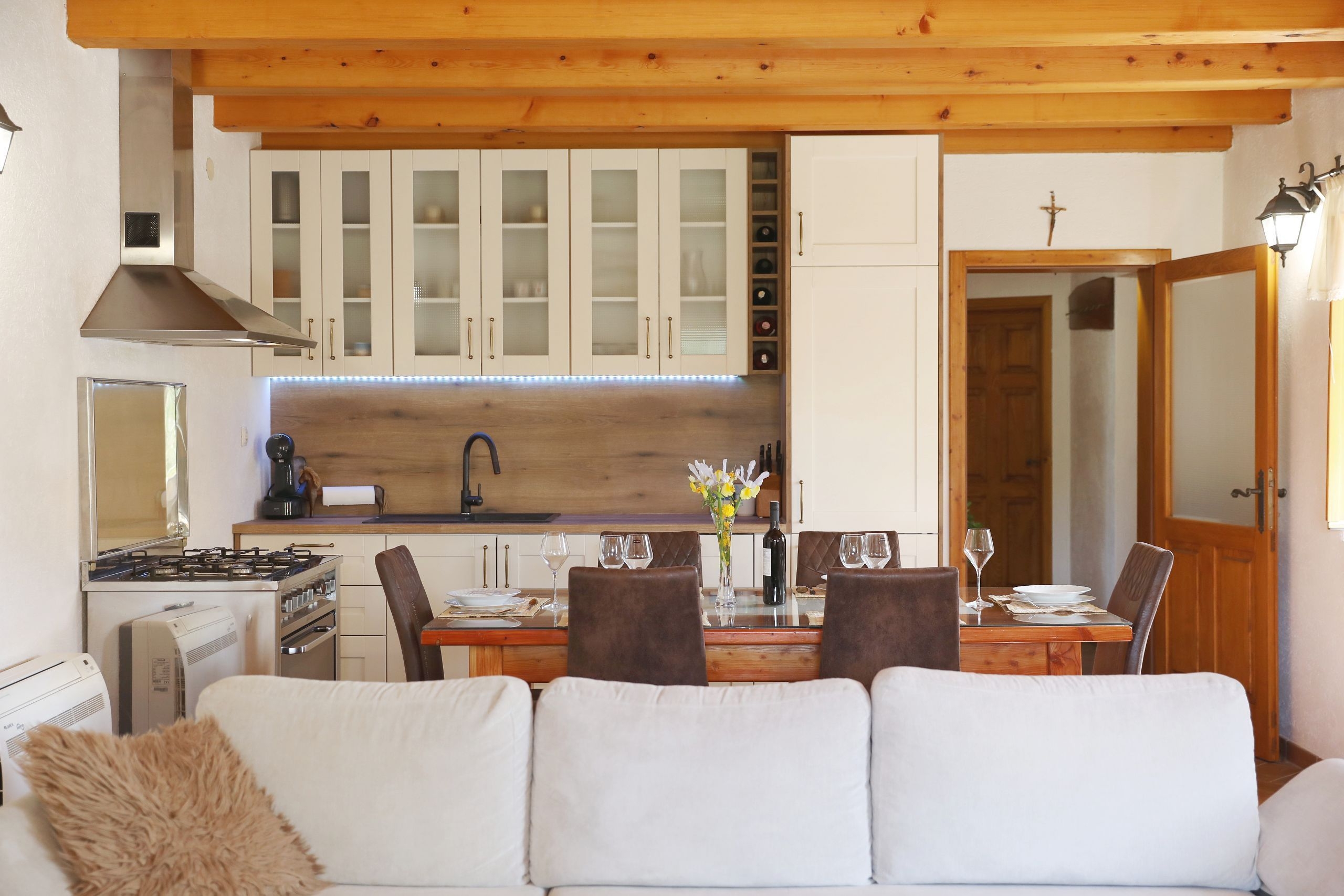 Two bedroom house with terrace Sukošan, Zadar  K
