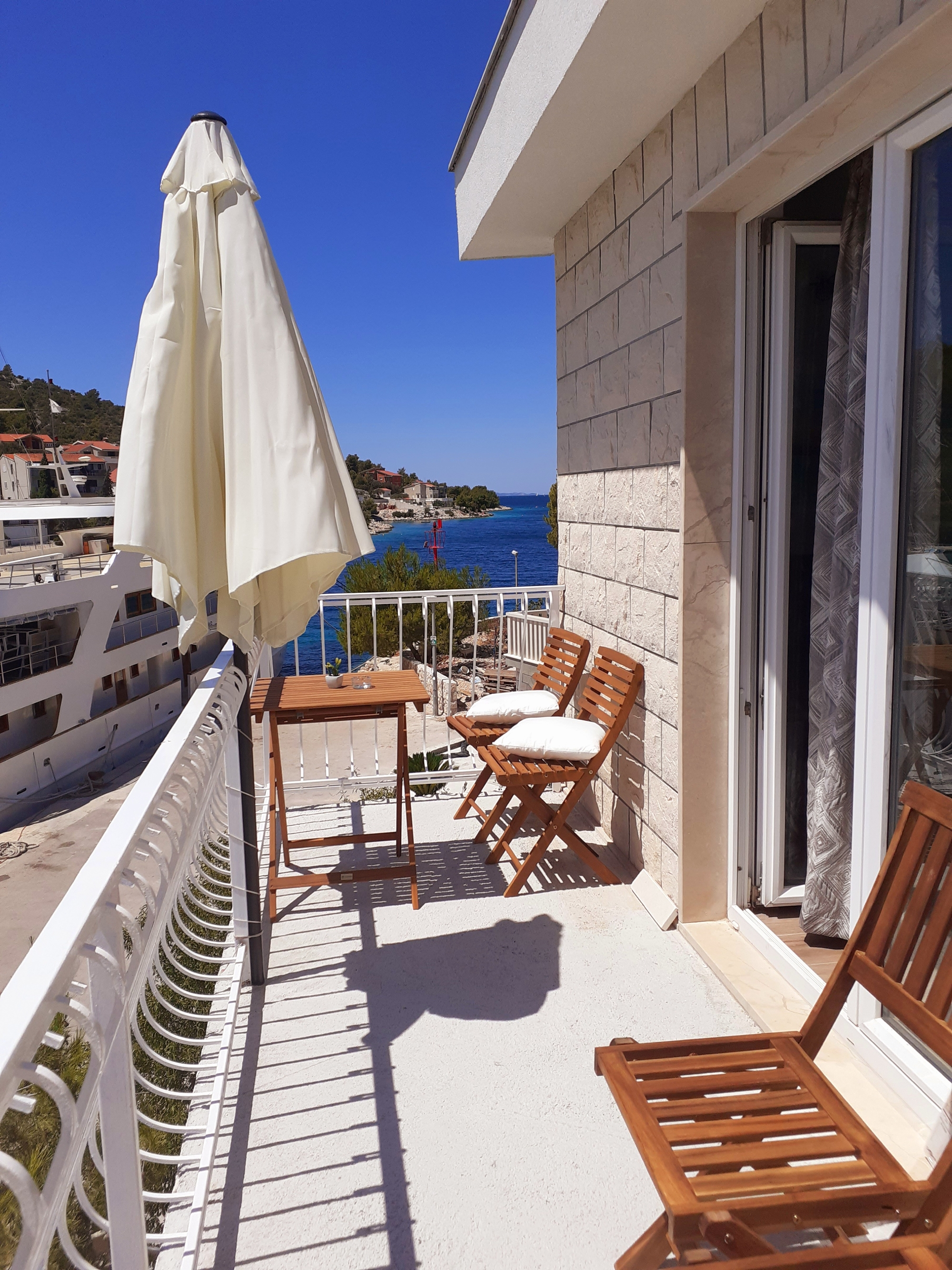 One bedroom apartment near beach Ražanj, Rogoznica  A-a