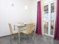 Dining room Sumpetar, Dining room in the studio-apartment, WiFi.