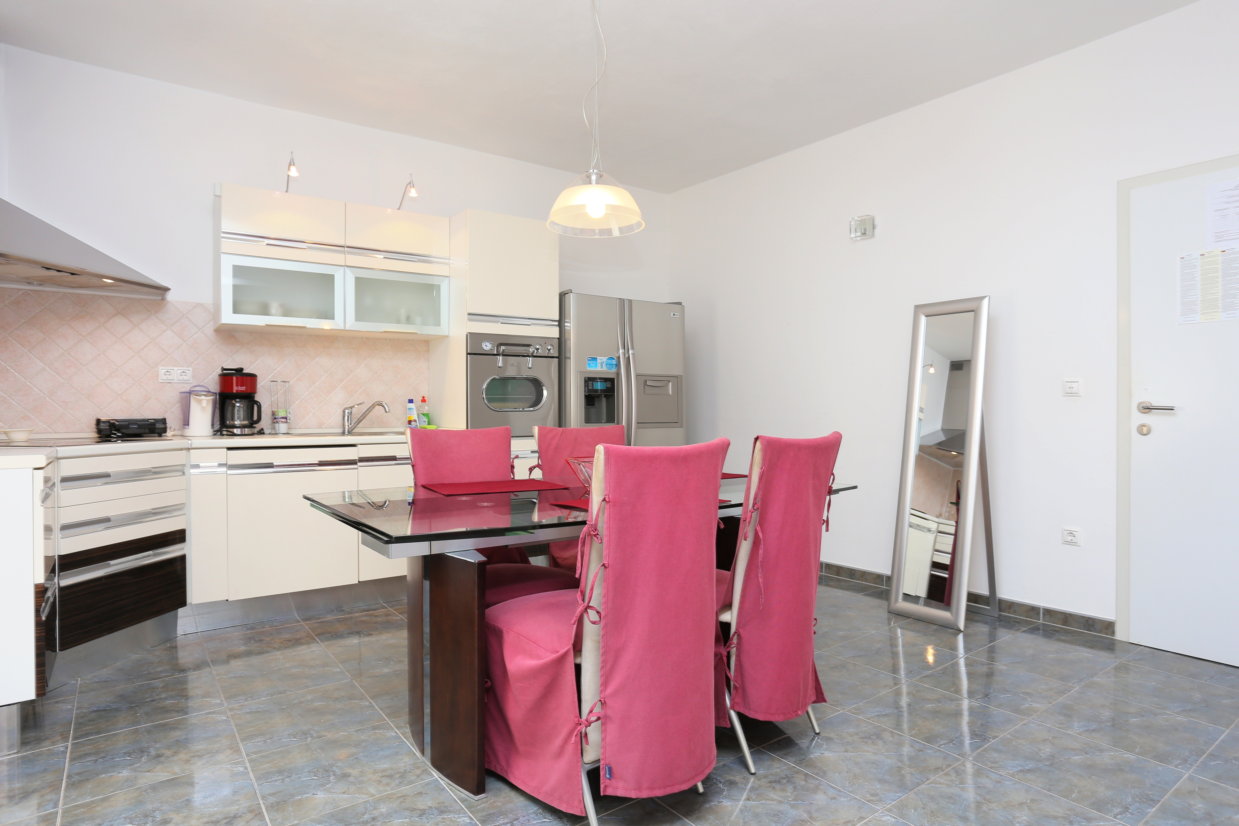 Studio flat near beach Sumpetar, Omiš (AS-18286-b)