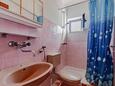 Ванная комната Zavalatica, Ванная комната в размещении типа apartment, WiFi.