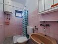Ванная комната Zavalatica, Ванная комната в размещении типа apartment, WiFi.