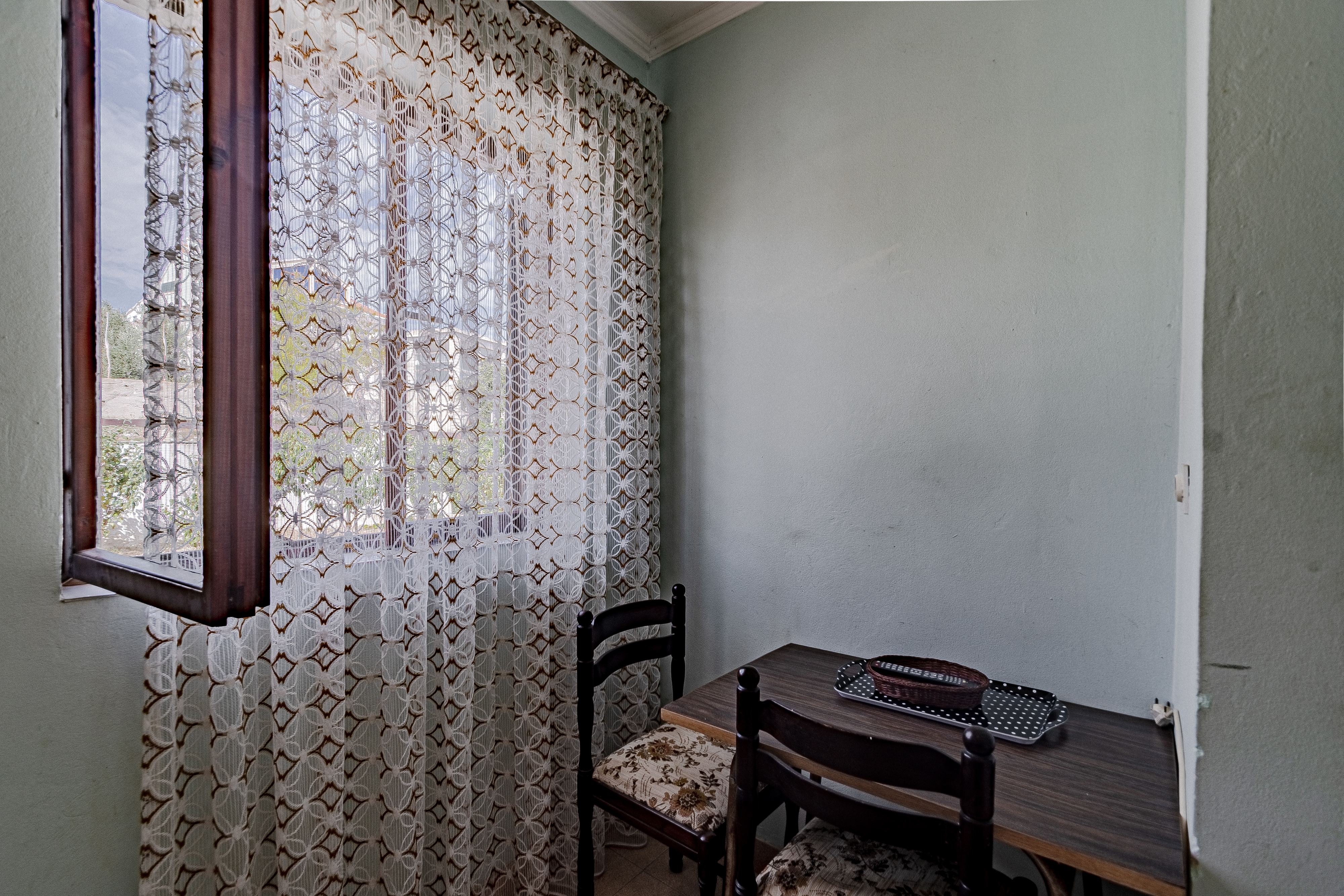 One bedroom apartment near beach Zavalatica, Korčula  A-e