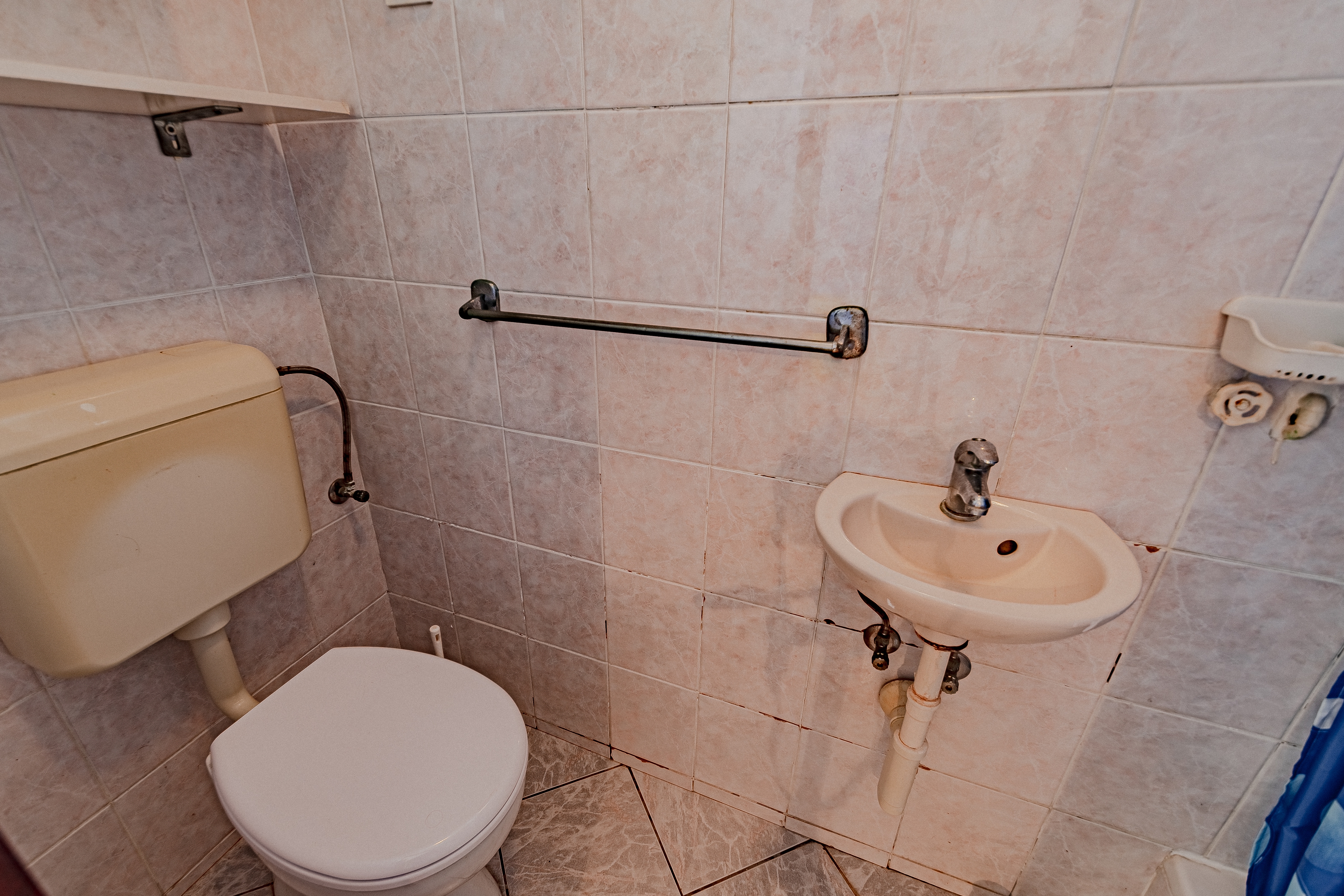 One bedroom apartment near beach Zavalatica, Korčula  A-f