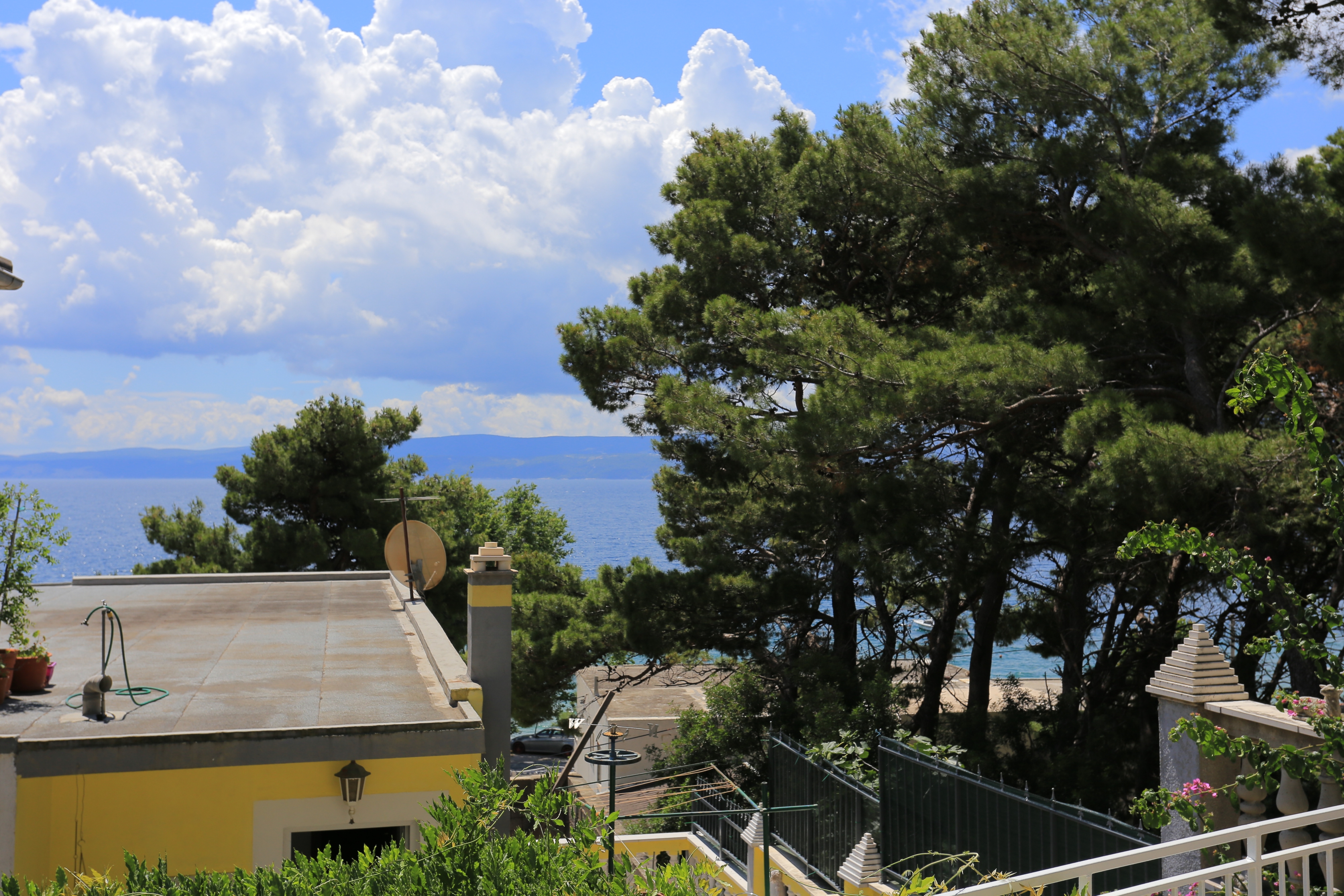 One bedroom apartment with terrace and sea view Duće, Omiš  A-a