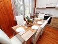 Dining room Orebić, Dining room in the apartment, (pet friendly) and WiFi.