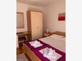 Bedroom 1 Gradac, Bedroom 1 in the apartment, air condition available and WiFi.