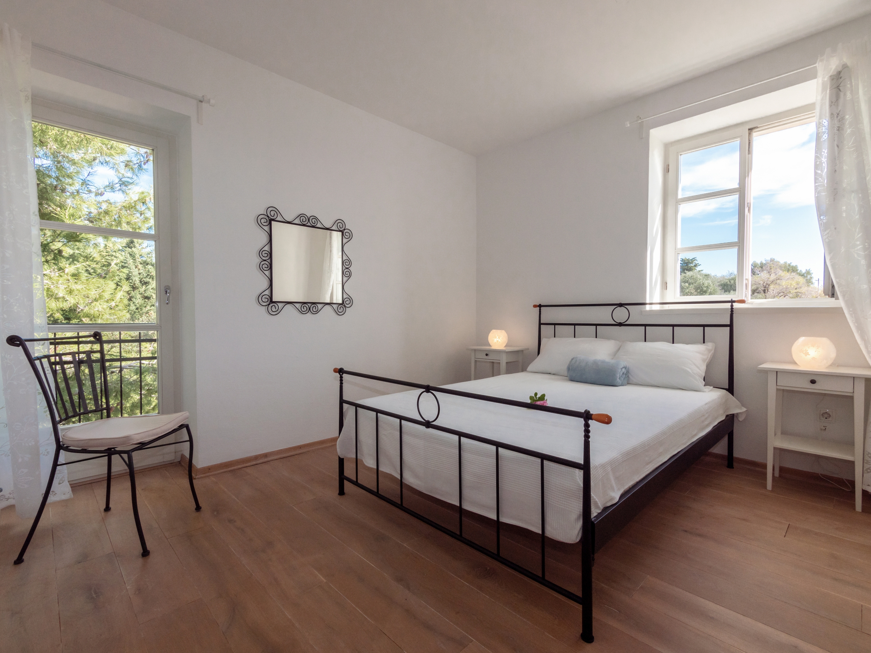 Four bedroom house with terrace and sea view Lun, Pag  K