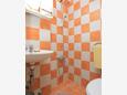 Bathroom 2 Marušići, Bathroom 2 in the apartment, (pet friendly) and WiFi.