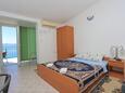 Sypialnia Marušići, Sypialnia w zakwaterowaniu typu studio-apartment, Dostępna klimatyzacja, zwierzęta domowe są dozwolone i WiFi.