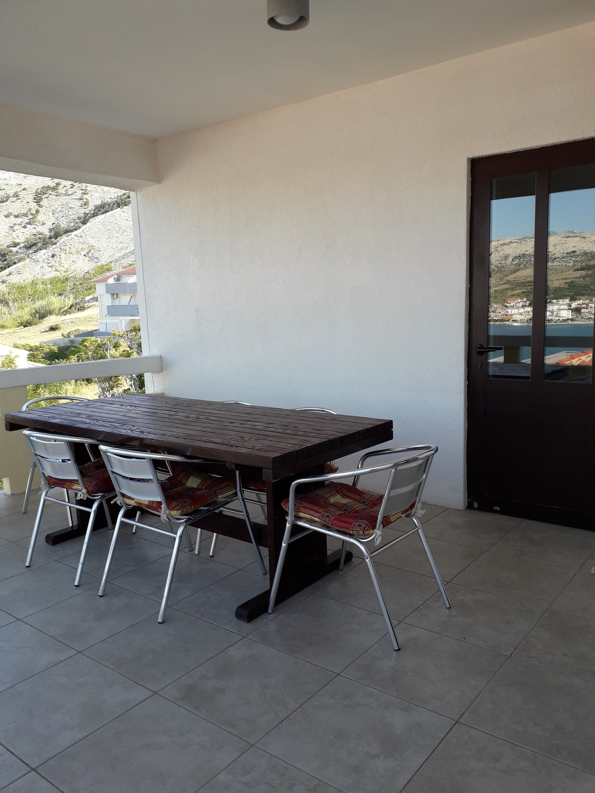 Two bedroom apartment with terrace and sea view Pag  A-d