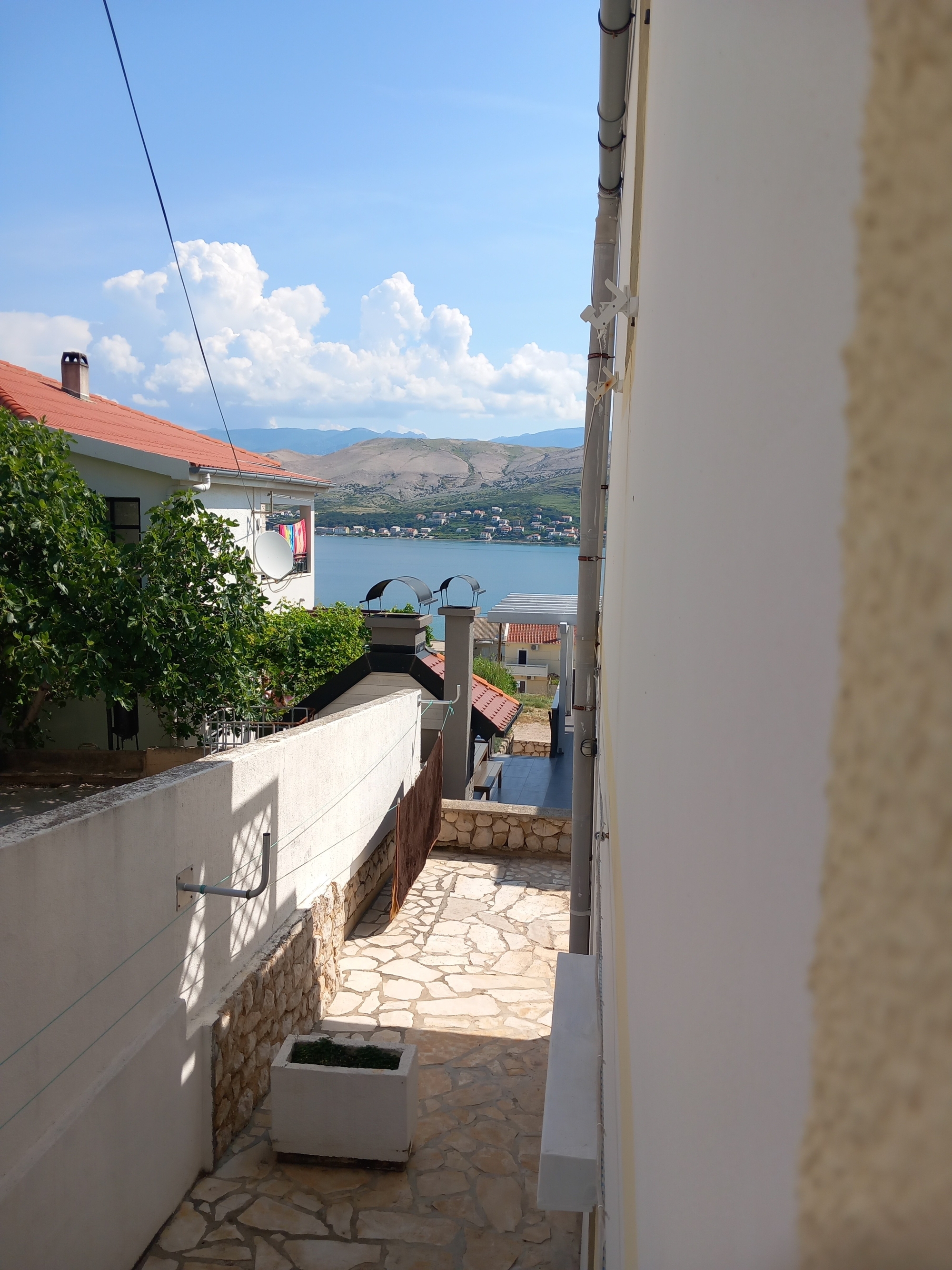 Studio flat with terrace and sea view Pag  AS-a