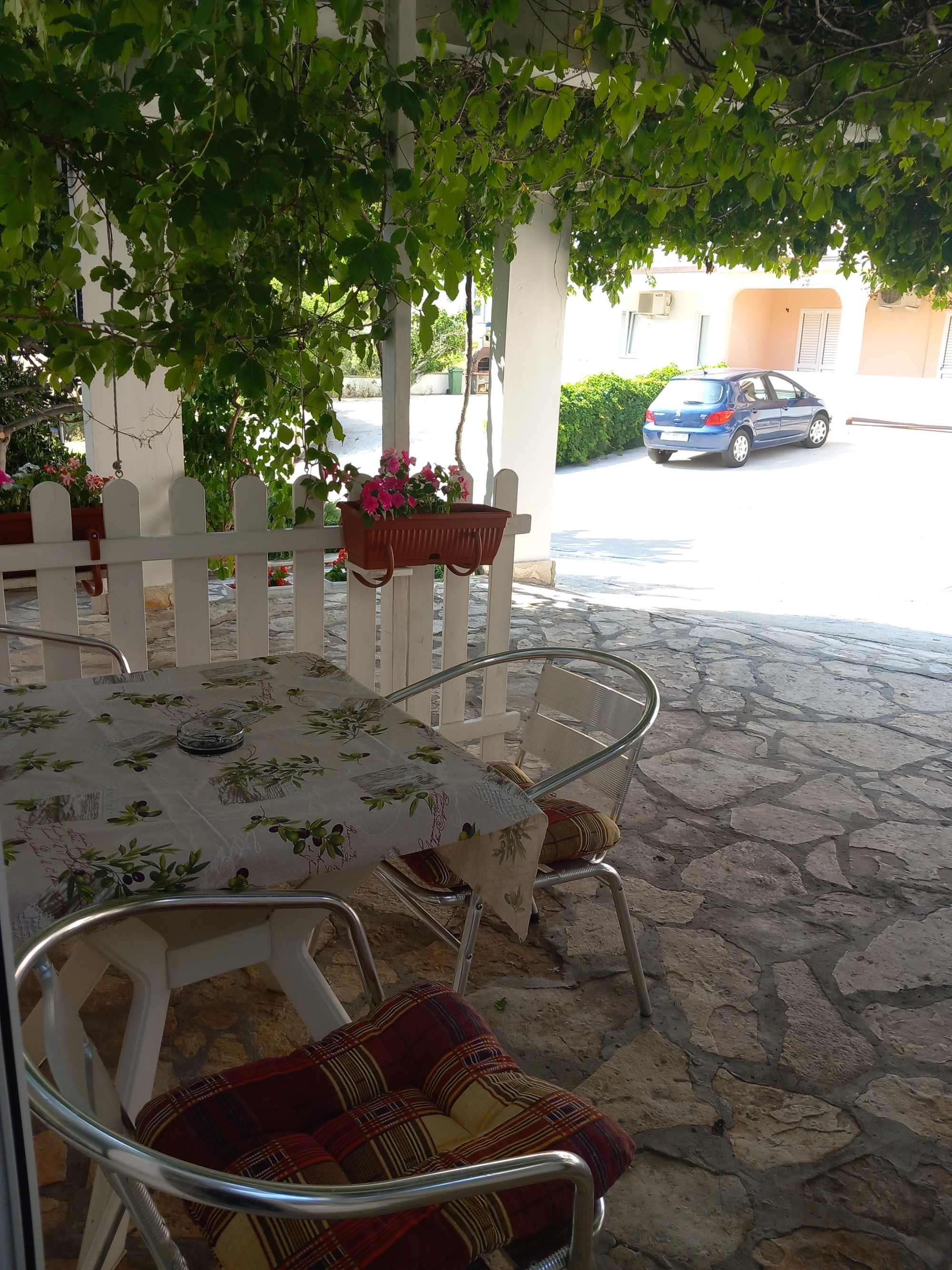 Studio flat with terrace and sea view Pag  AS-a
