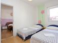Bedroom 3 Makarska, Bedroom 3 in the apartment, WiFi.